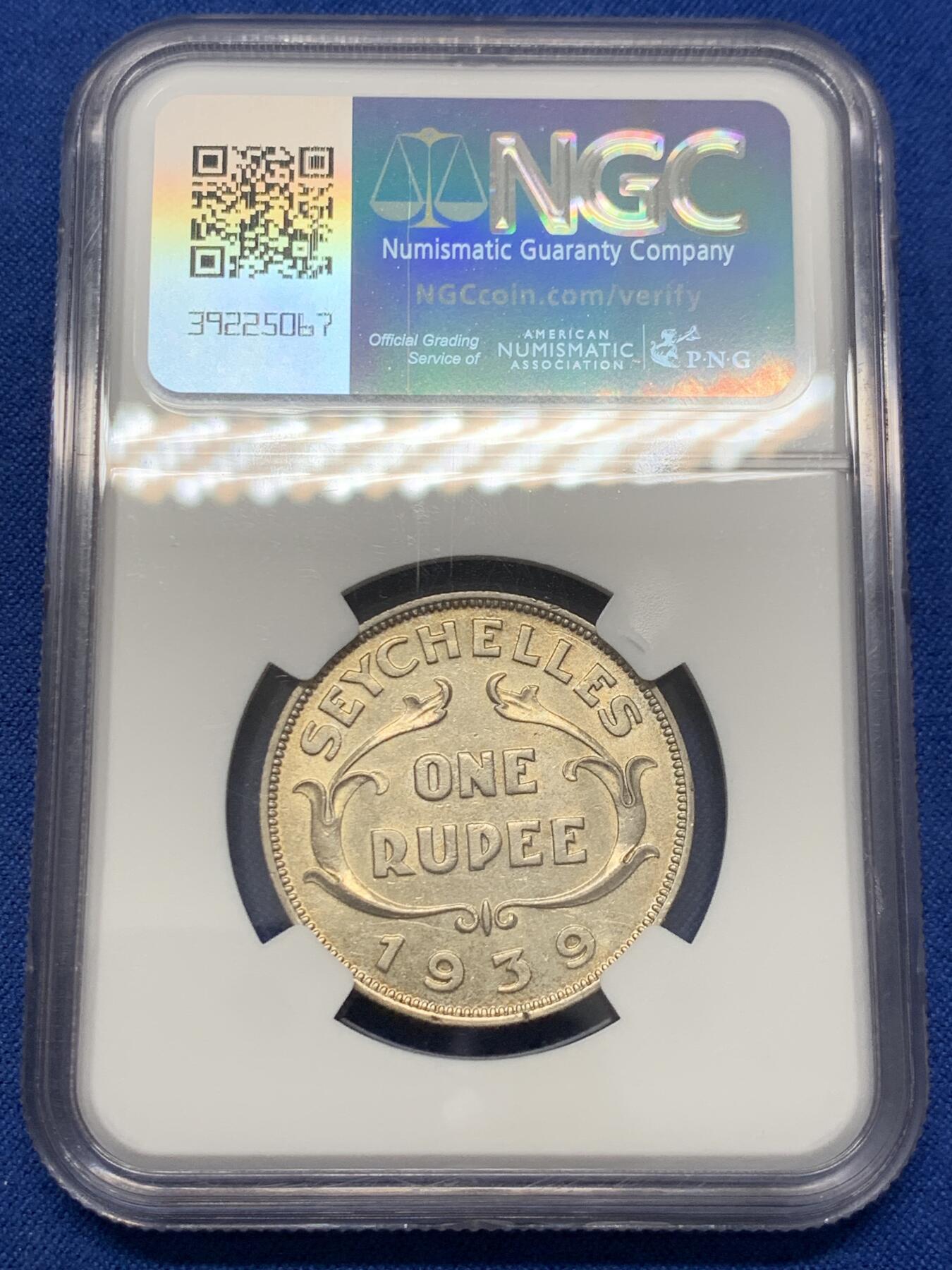 《竞宝斋》第436场 周日，周一2场连拍 （全场包邮） NGC AU53 英属塞舌尔 1939年 1卢比 银币 发行量仅9万枚 英国皇家造币厂铸造