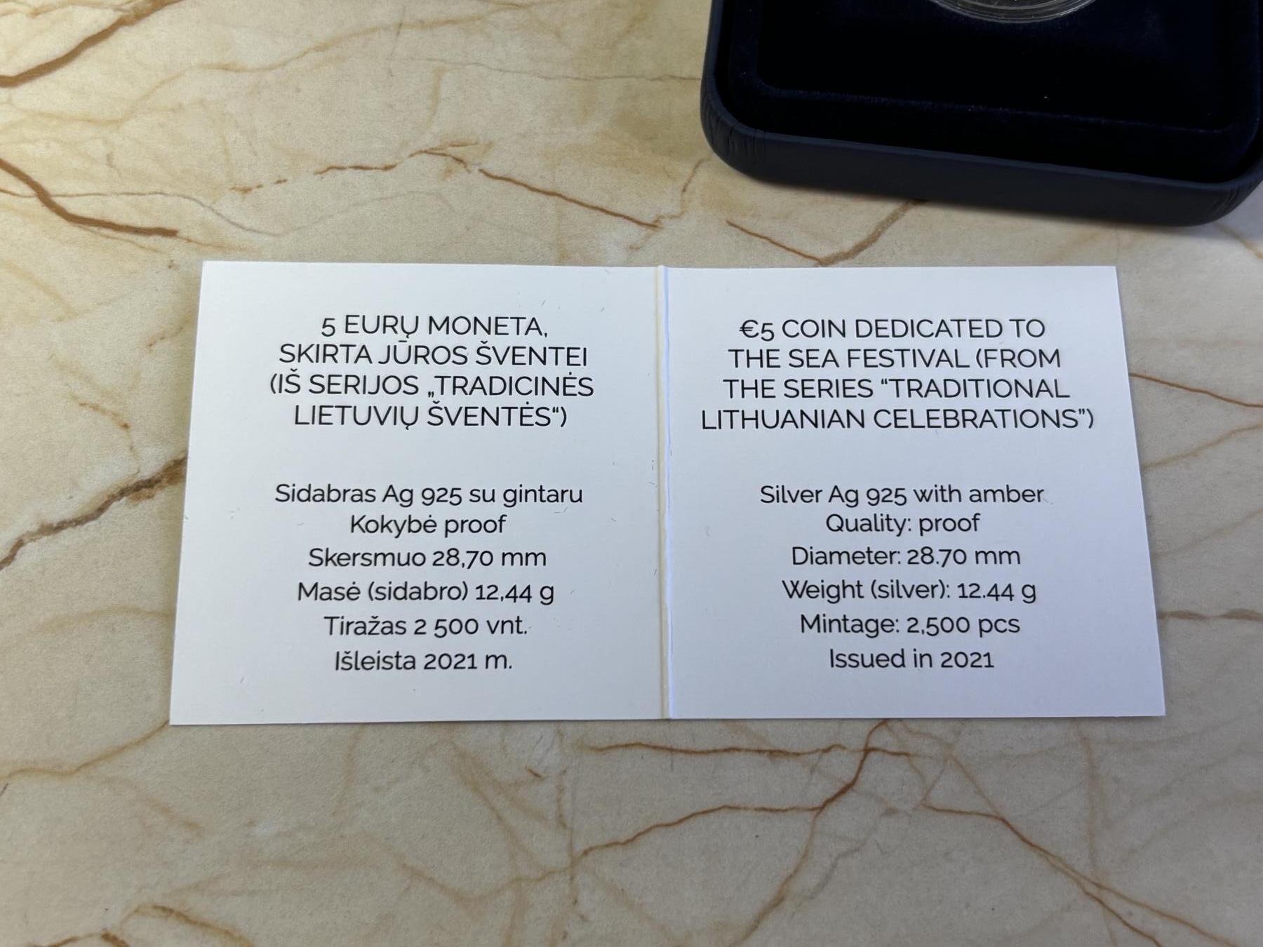 第181期拍卖 立陶宛2021年传统庆典系列3镶嵌琥珀精制银币，925银，12.44克，发行2500枚