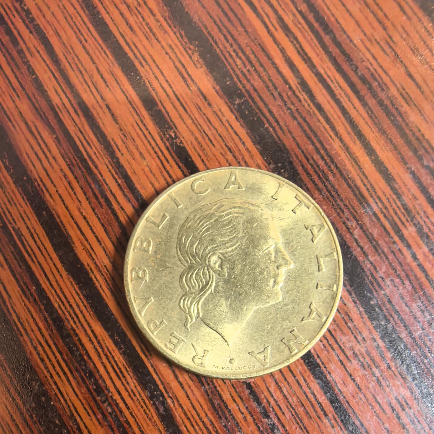 泡泡币外币第二十六场可代拍15038385335微信 意大利硬币。