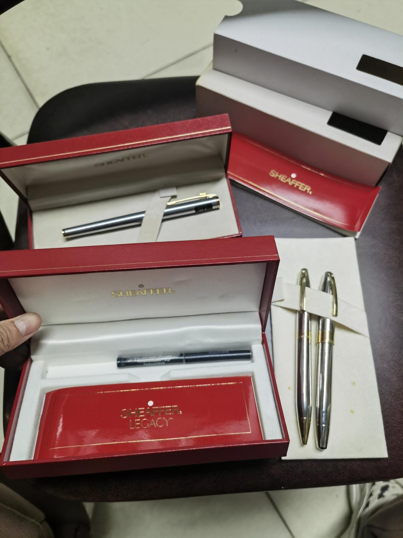 犀飞利金笔一对套装原盒