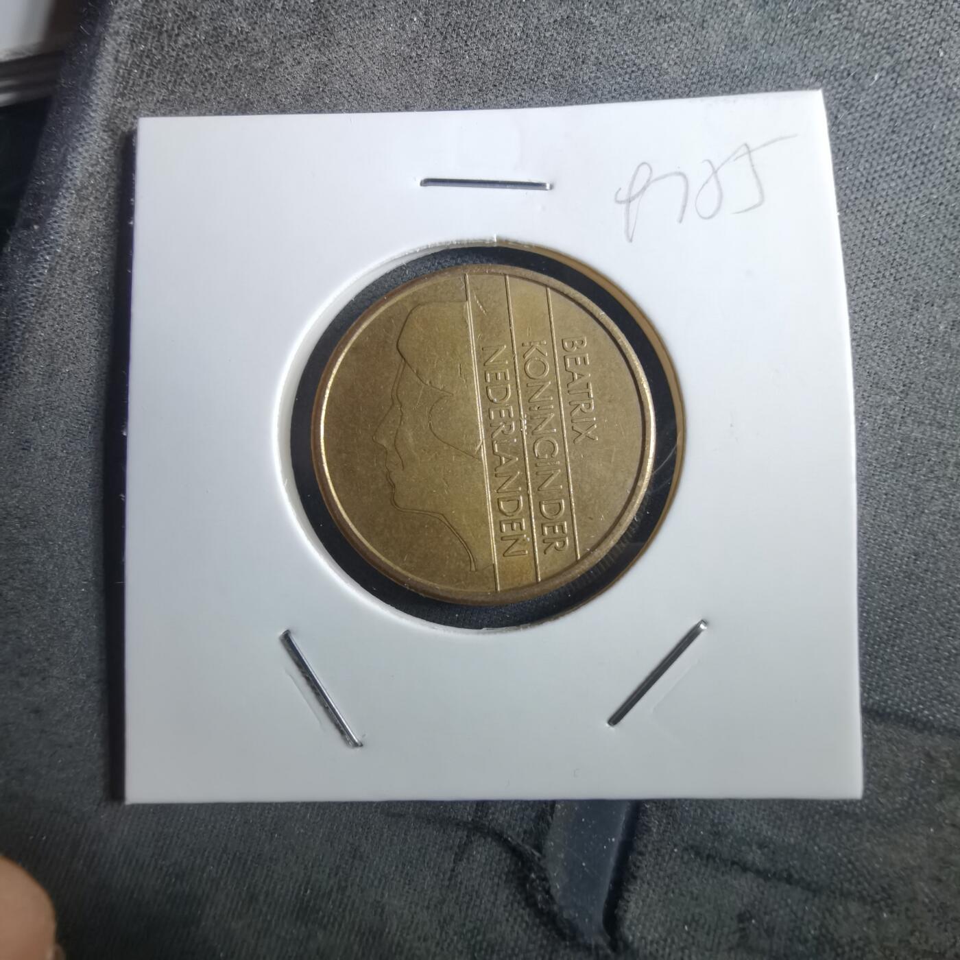 沼泽如烟--第897场 荷兰1988年5盾