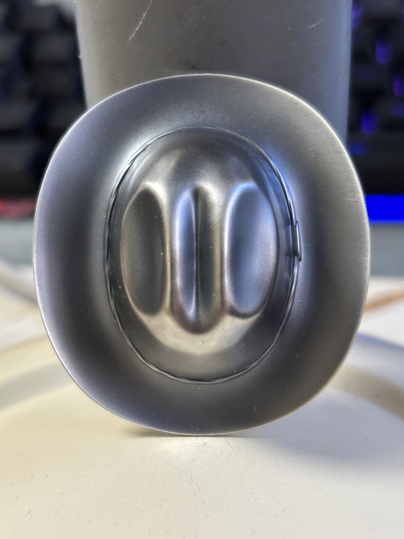 第181期拍卖 库克2024年牛仔帽异形1盎司纪念银币，999银，发行499枚