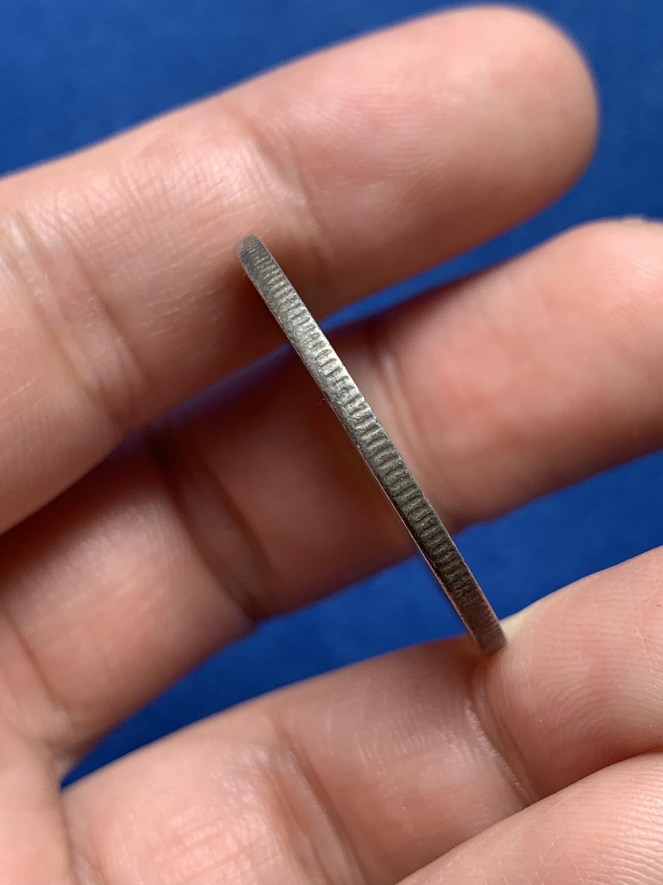 《竞宝斋》第436场 周日，周一2场连拍 （全场包邮） 缅甸孔雀1KYAT银币 细节见图