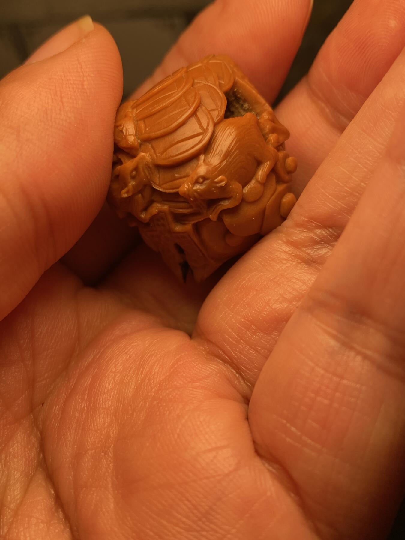 大佬都在看的苏工核雕捡漏价