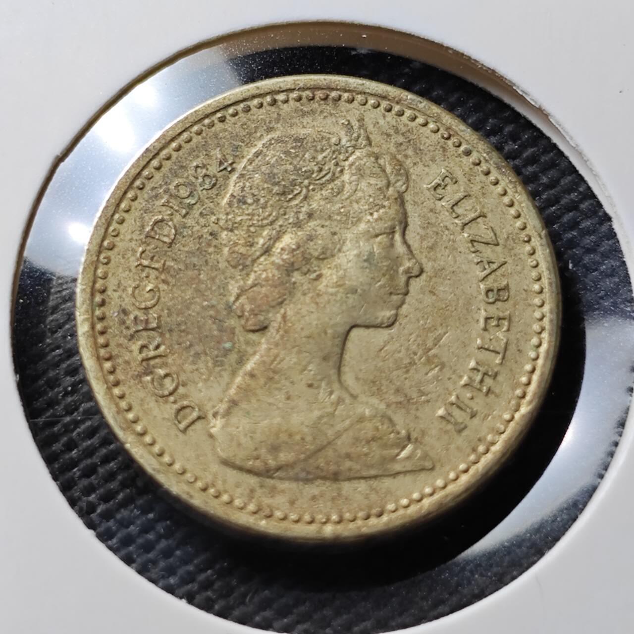 KK钱币收藏小铺  第367场  2月预留时间 周末发货  英国1镑