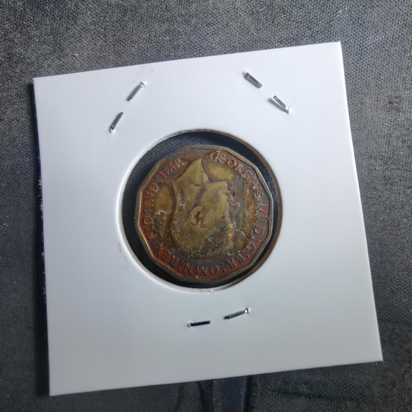 沼泽如烟--第897场 英国1942年3便士