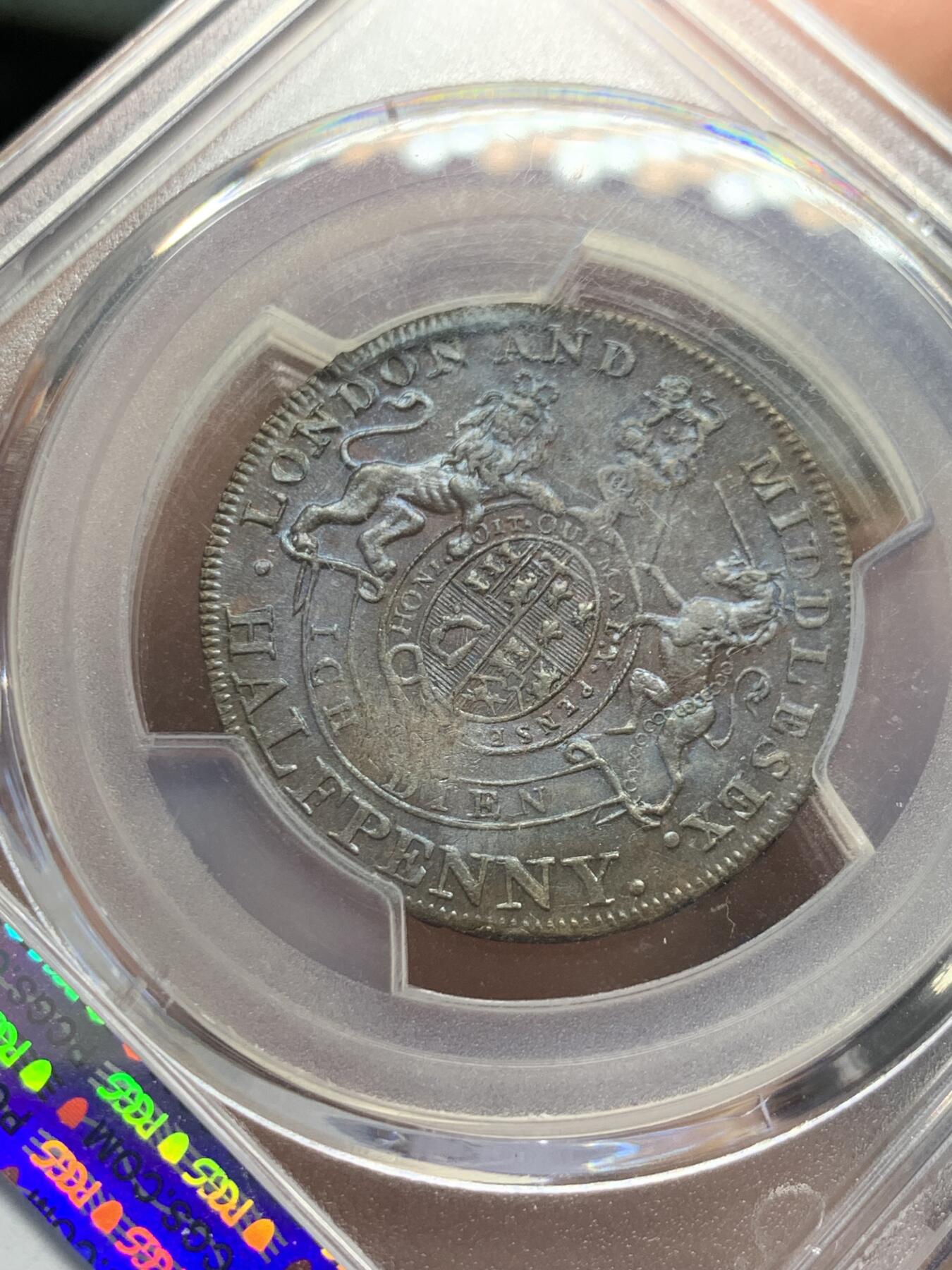《竞宝斋》第436场 周日，周一2场连拍 （全场包邮） PCGS MS63BN 英国1790年 乔治四世-威尔士亲王1/2便士，背面是代表王储的盾徽，双面靛紫色包浆特别漂亮。Middlesex 区域使用。非常少见。