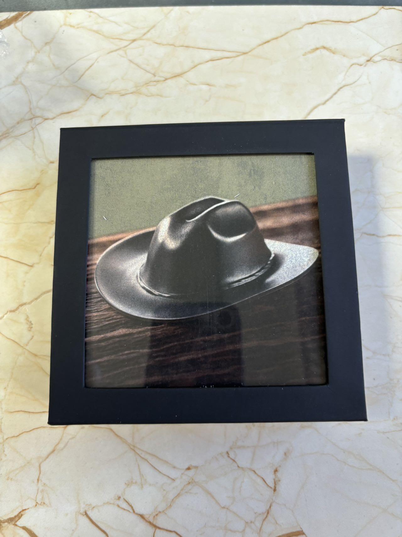 第181期拍卖 库克2024年牛仔帽异形1盎司纪念银币，999银，发行499枚