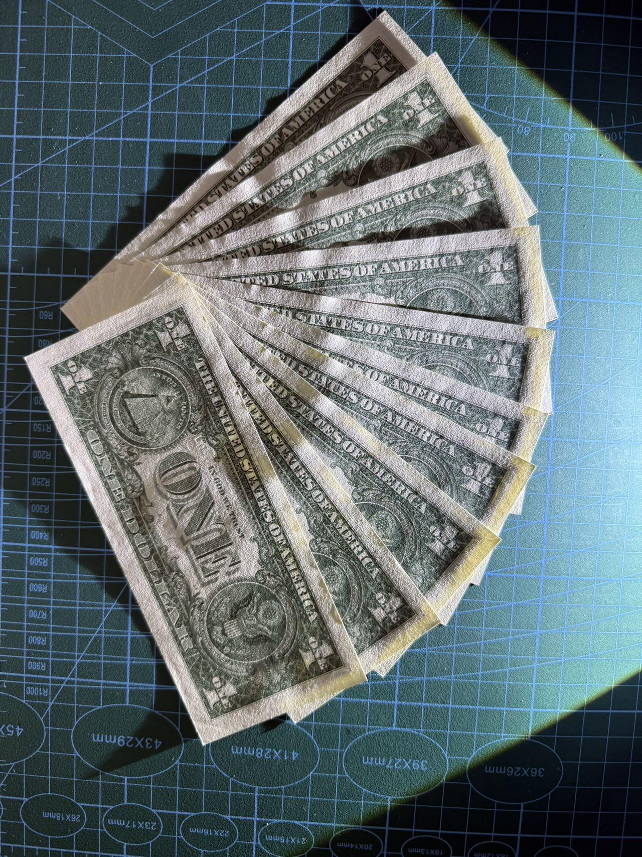 【炜奕收藏】，第五十期 2021年美国1美元补号标十，UNC品相，号码无47