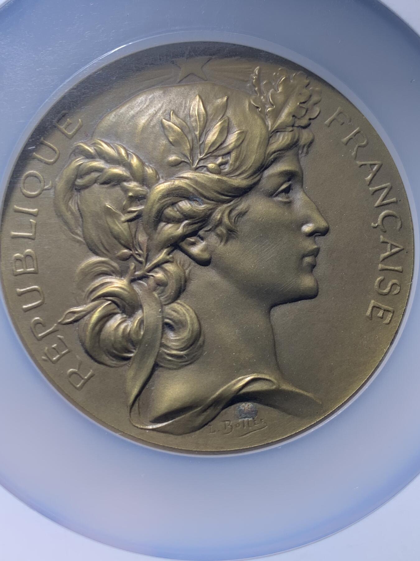 《竞宝斋》第436场 周日，周一2场连拍 （全场包邮） NGC MS63BN 法国1945年巴黎酿酒师协会铜章，68mm，加大加厚盒。