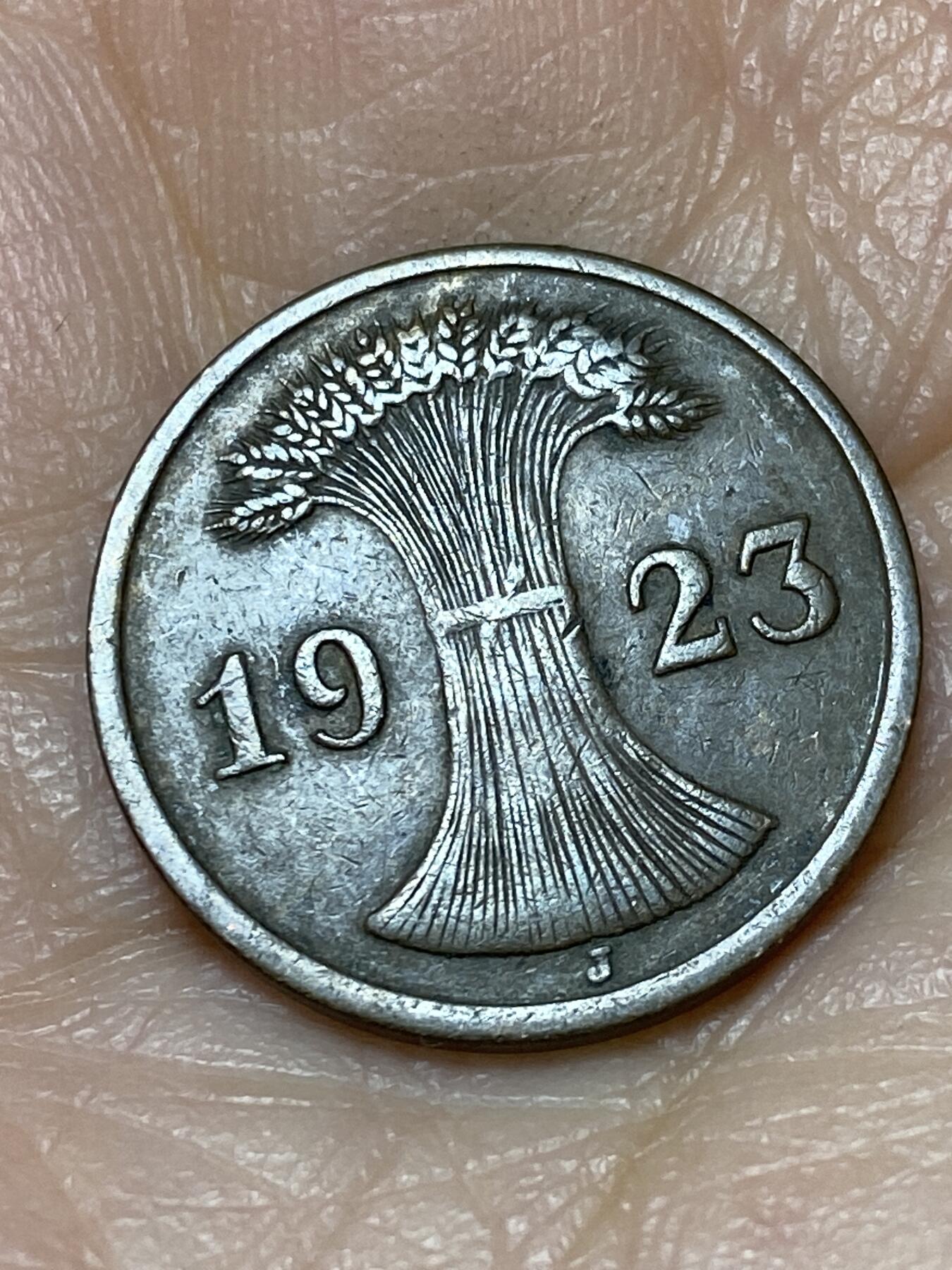 2025年第一百二十六场(总第一百五十二场）外国好品散币(免佣金) 该品种最稀少年份厂标–德意志魏玛共和国1923年2芬尼(地产抵押马克，J标汉堡造，首发年仅发行2年)