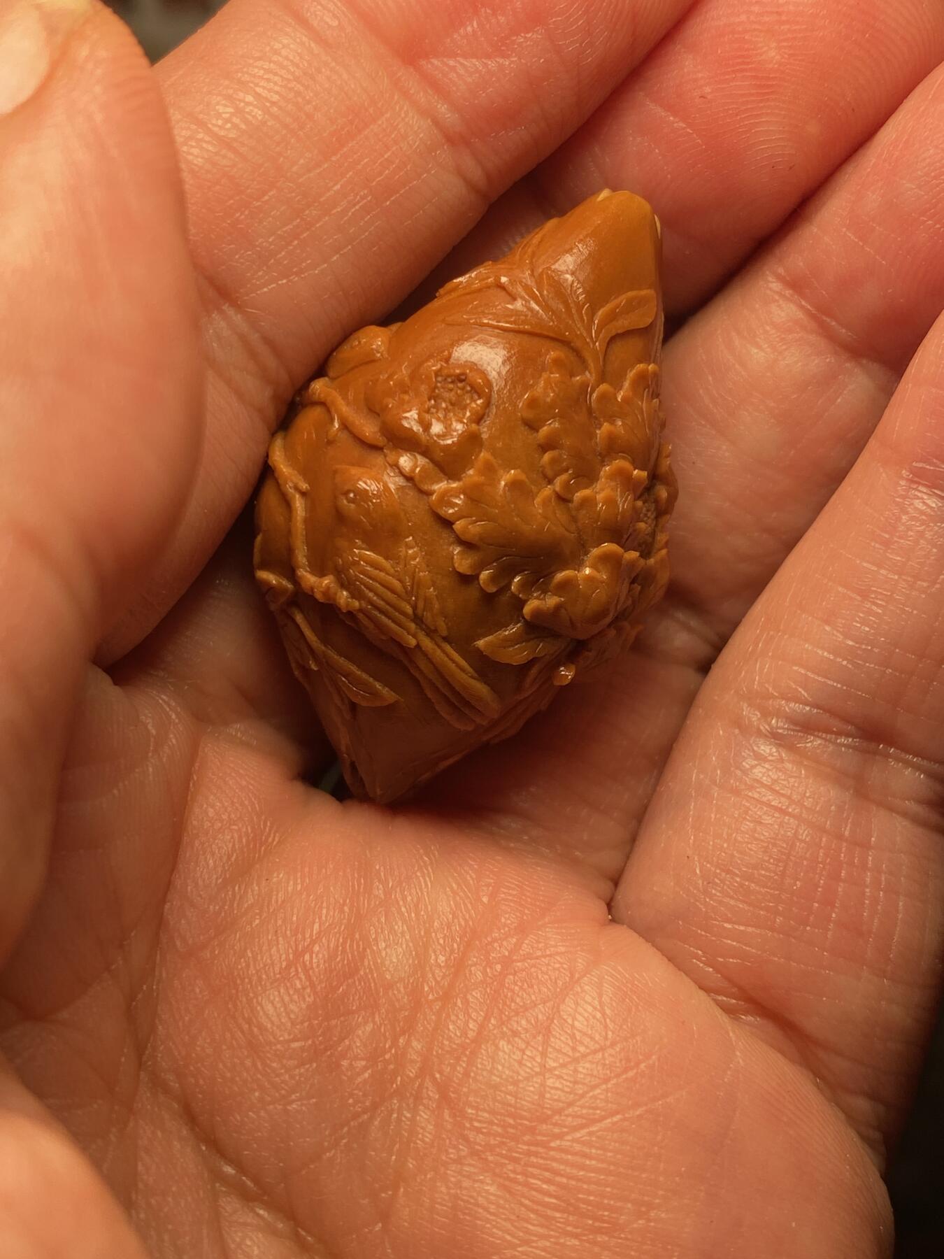 大佬都在看的苏工核雕捡漏价