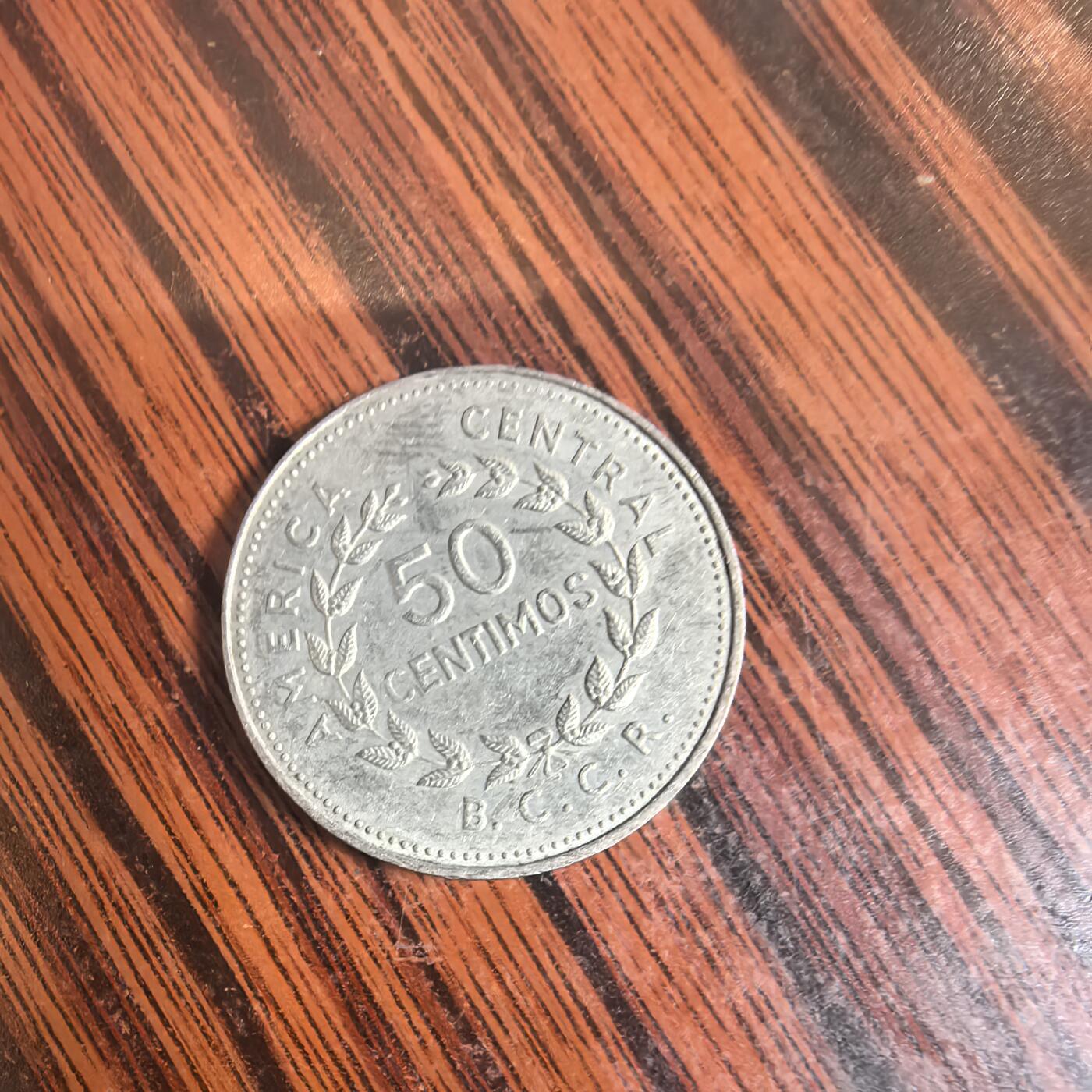 泡泡币外币第二十六场可代拍15038385335微信 哥斯达黎加50分。