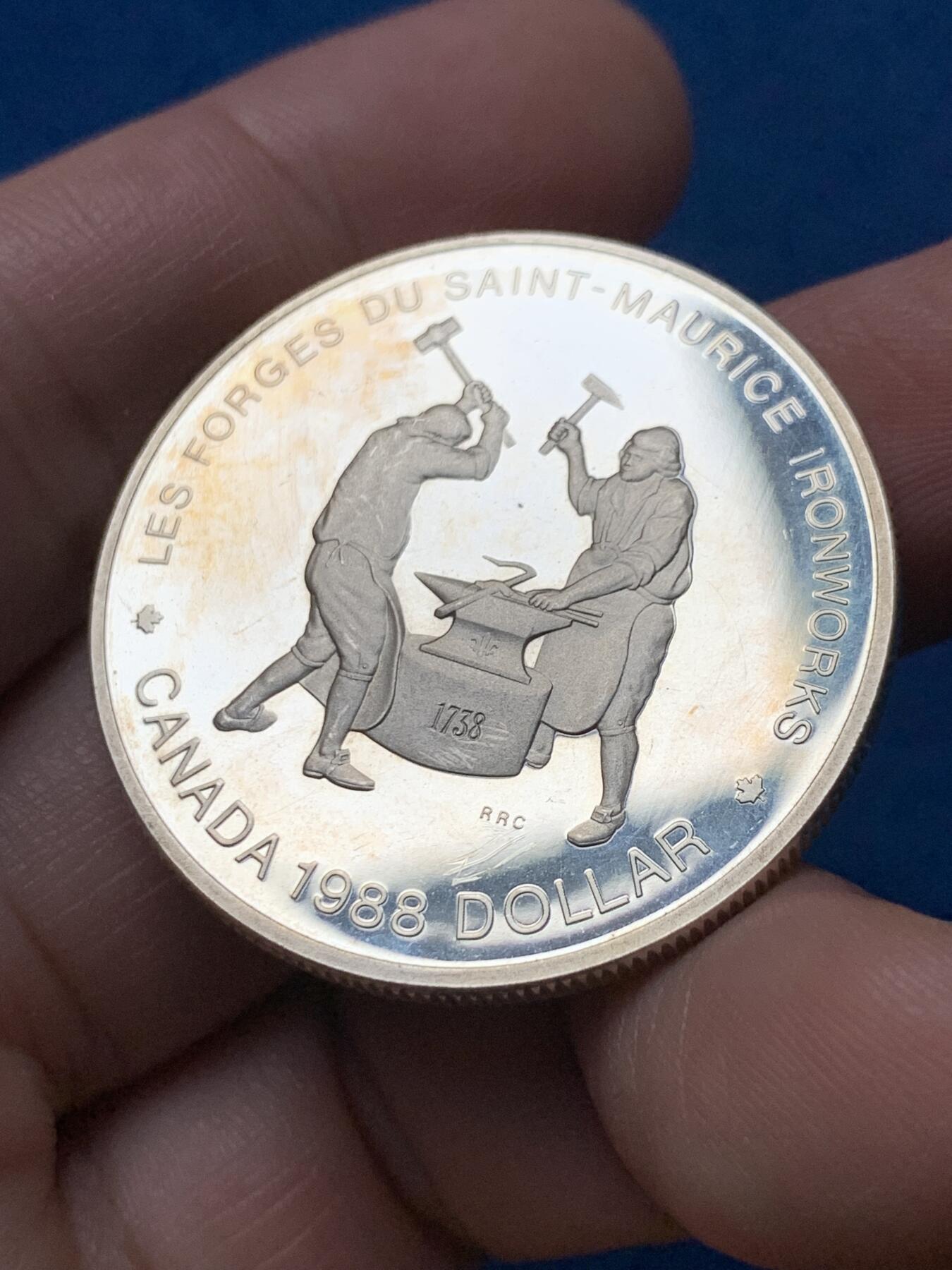 《竞宝斋》第436场 周日，周一2场连拍 （全场包邮） 好品 加拿大1988年圣莫里斯钢铁厂250周年1元精制银币 23.26g 500银