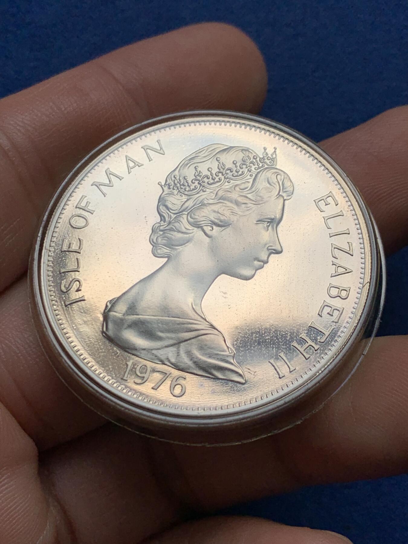 《竞宝斋》第436场 周日，周一2场连拍 （全场包邮） 马恩岛1976年美国独立200周年1克朗银币 带盒