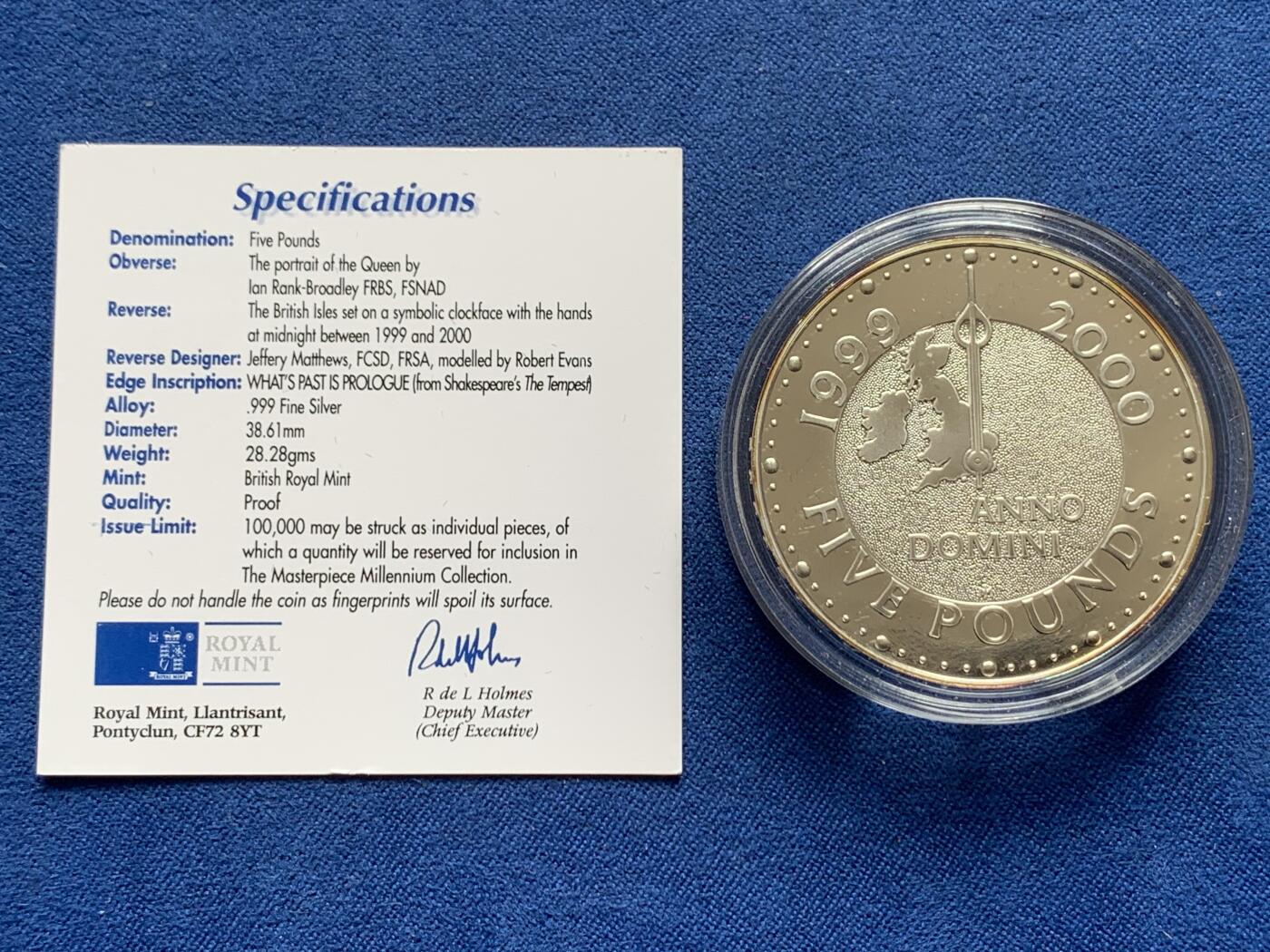 《竞宝斋》第436场 周日，周一2场连拍 （全场包邮） 英国1999年5英镑精制银币 千禧年 28.28克 999银 发行量：最大1万 带盒证