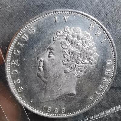 沼泽如烟--第898场 - 镀银纪念章