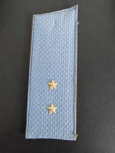 老王徽章第162期 - 苏联空军准尉肩章