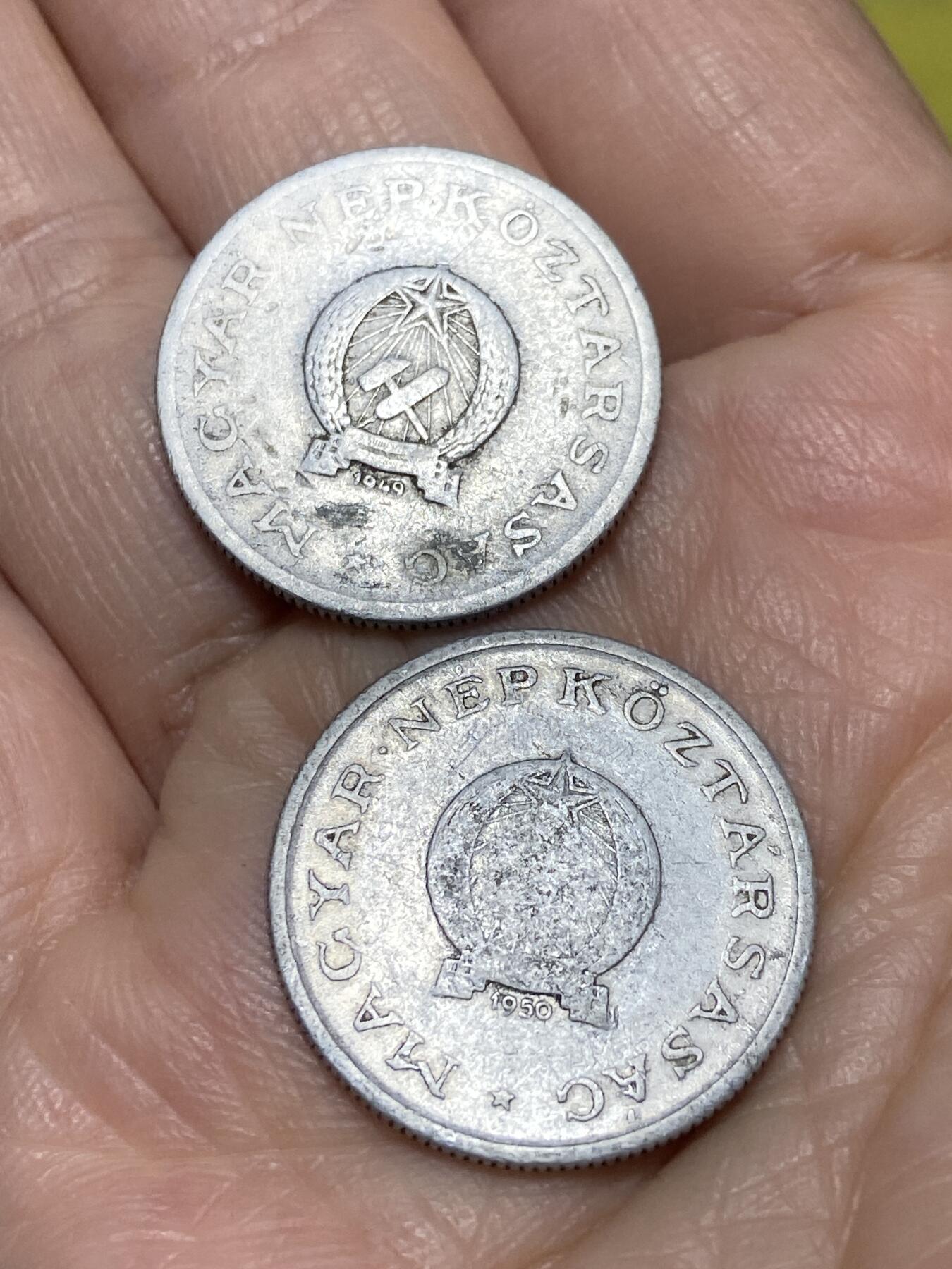 2025年第一百二十六场(总第一百五十二场）外国好品散币(免佣金) 稀少早期年份–匈牙利🇭🇺1949年50年1福林2枚(第一版大尺寸)