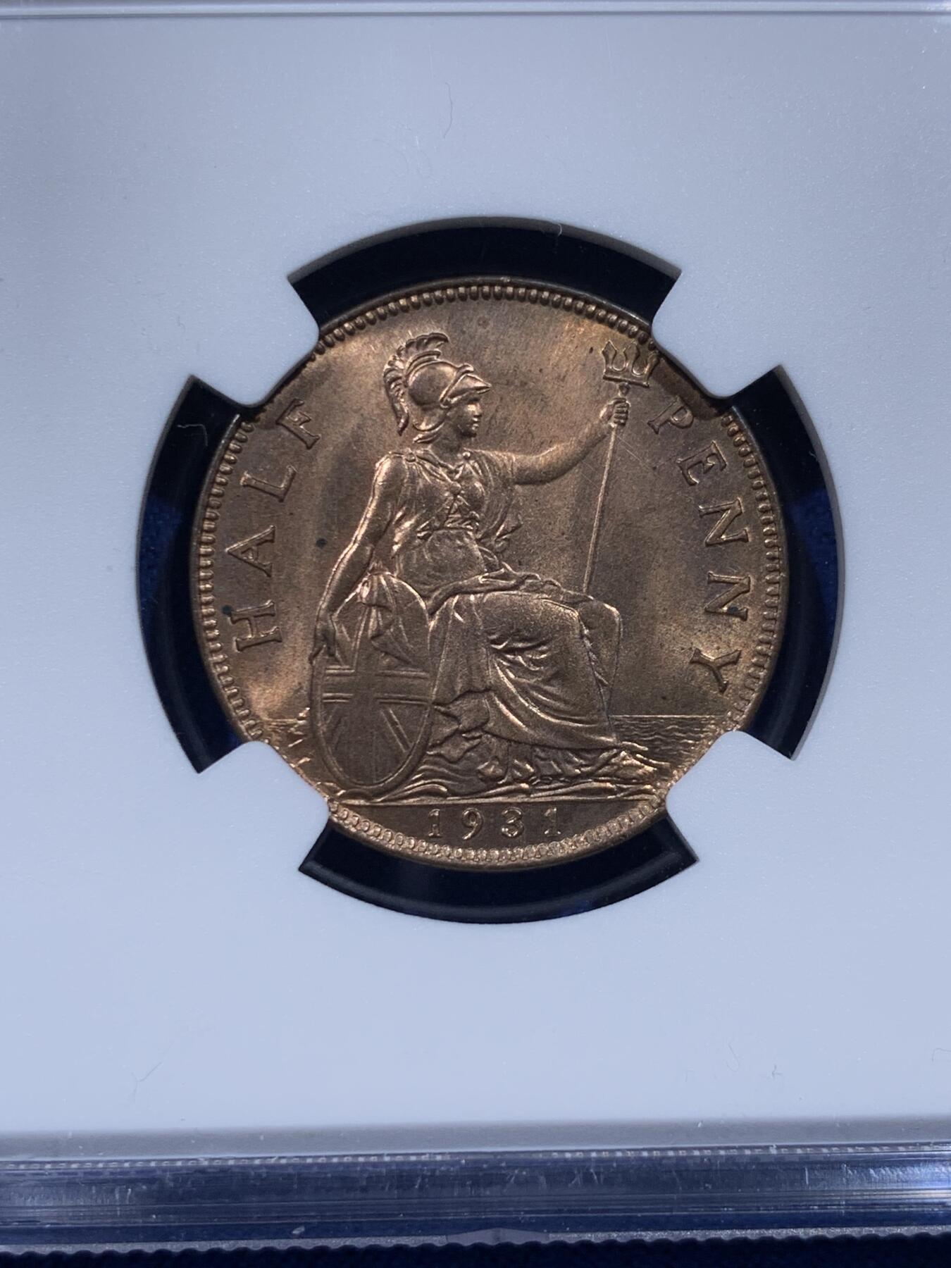 《竞宝斋》第437场 周日，周一2场连拍 （全场包邮） NGC MS64RB 英国 乔治五世 1931年 1/2便士铜币 第三版头像 相较前两版对于细节的营造更为清晰，整体更加工整。英系大藏家Cope旧藏，光泽丝滑正背仅少许划痕，姿态良美。