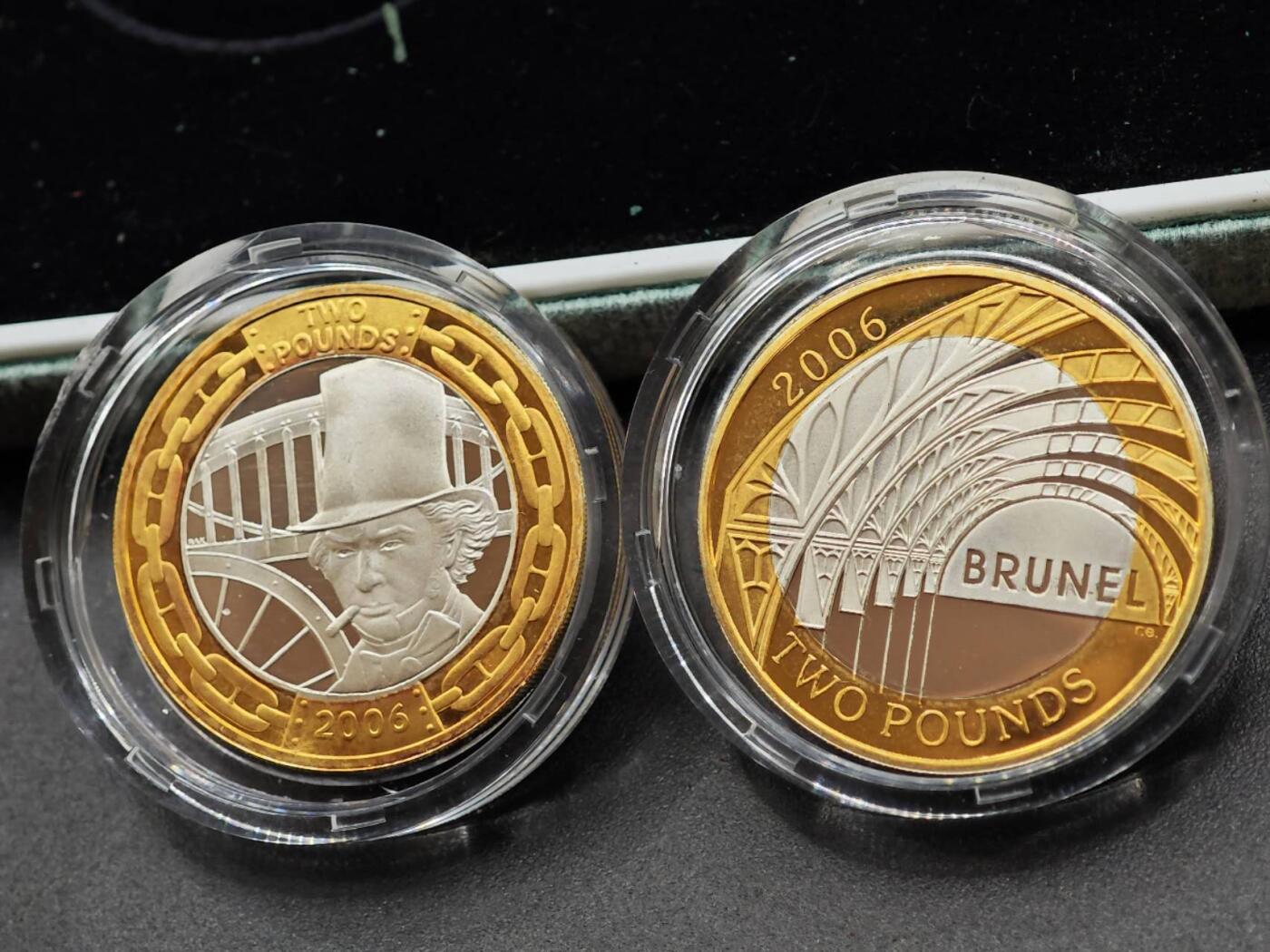 【淘币小摊】实时拍第七百九十五拍   银币套币场   满百包邮可预留二周 每周一统一发货   2006年英国2英镑2枚外圈镀金精制银币套 布鲁内尔（19世纪英国著名工程师）及其成就 2X12克925银 发行量2万 盒证全