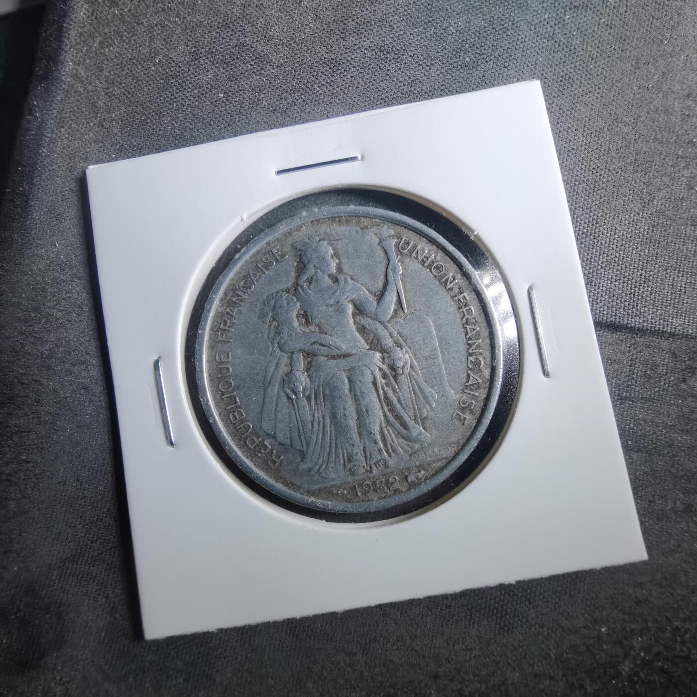 沼泽如烟--第899场 法属新喀里多尼亚1952年5法郎