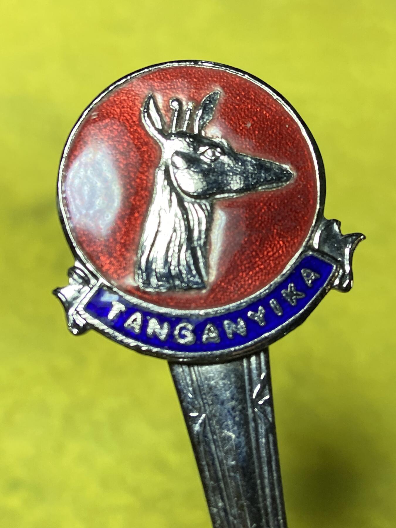 2025年第一百二十七场(总第一百五十三场）外国好品章牌、散币(免佣金) 英国🇬🇧谢菲尔德产镀铬不锈钢餐勺