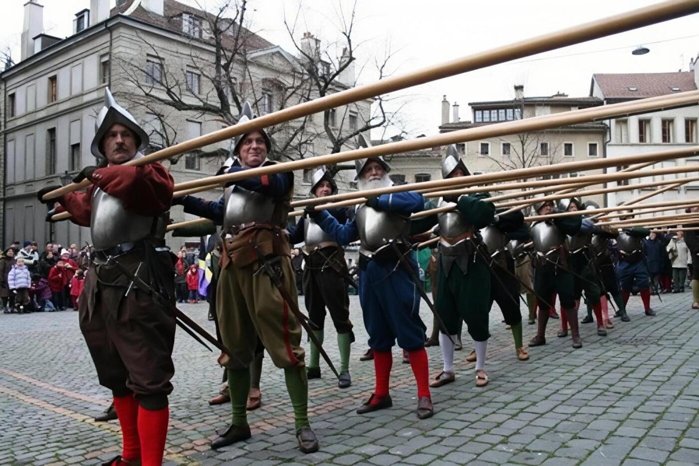 【俄甄集藏】2025年(044)11-12星期三晚 19:30 全场包邮 瑞士日内瓦1902年纪念1602年成功抵御萨伏依公爵入侵暨登城节300周年纪念铜章，NGC MS63BN，少见品种