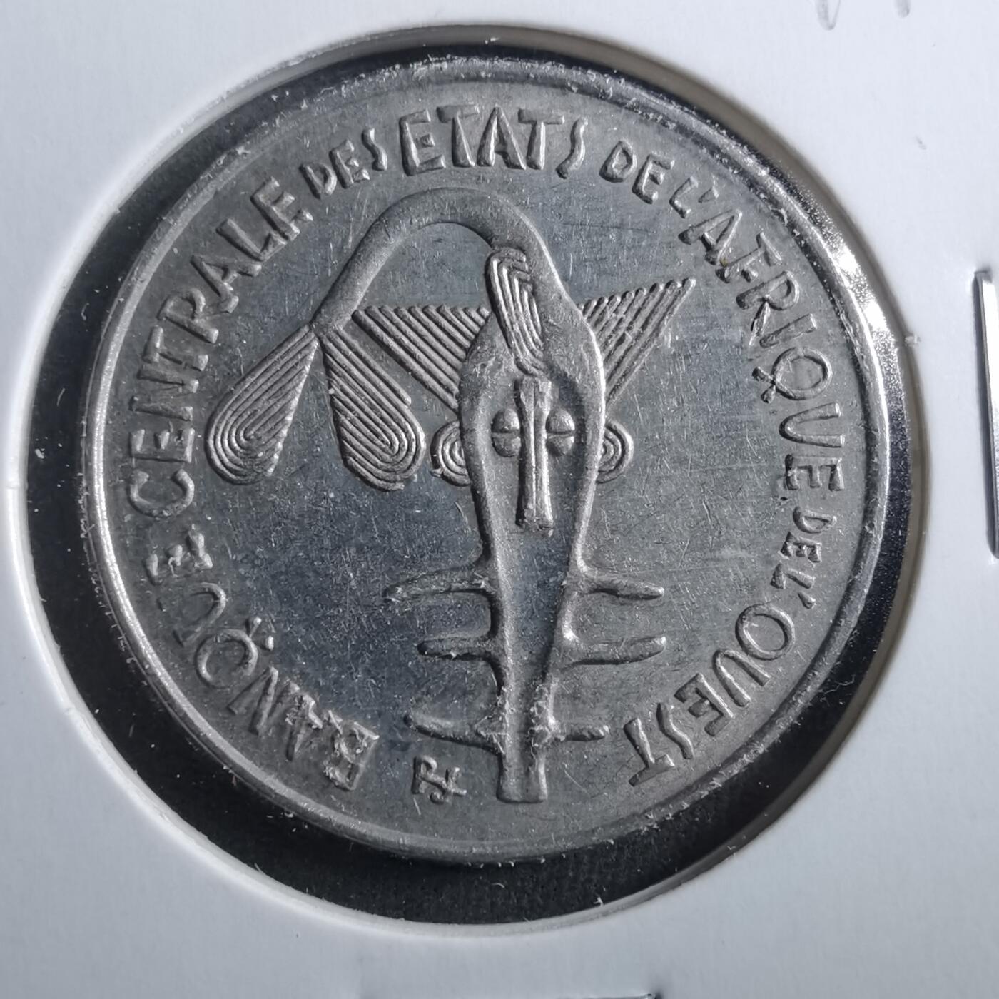 沼泽如烟--第899场 西非1979年100法郎