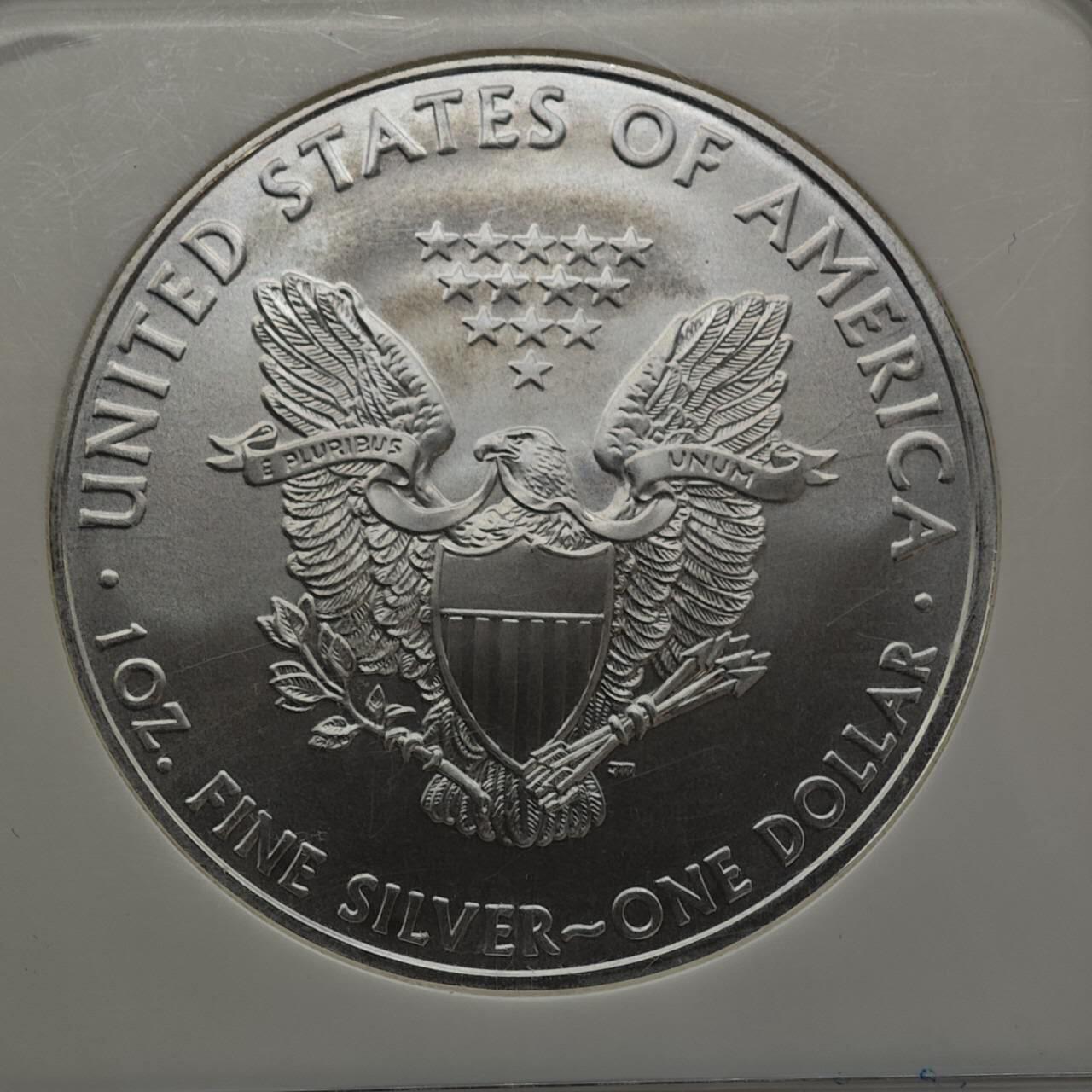 【淘币小摊】实时拍第七百九十五拍   银币套币场   满百包邮可预留二周 每周一统一发货   美国 2010年行走鹰洋一盎司银币 NGC MS69