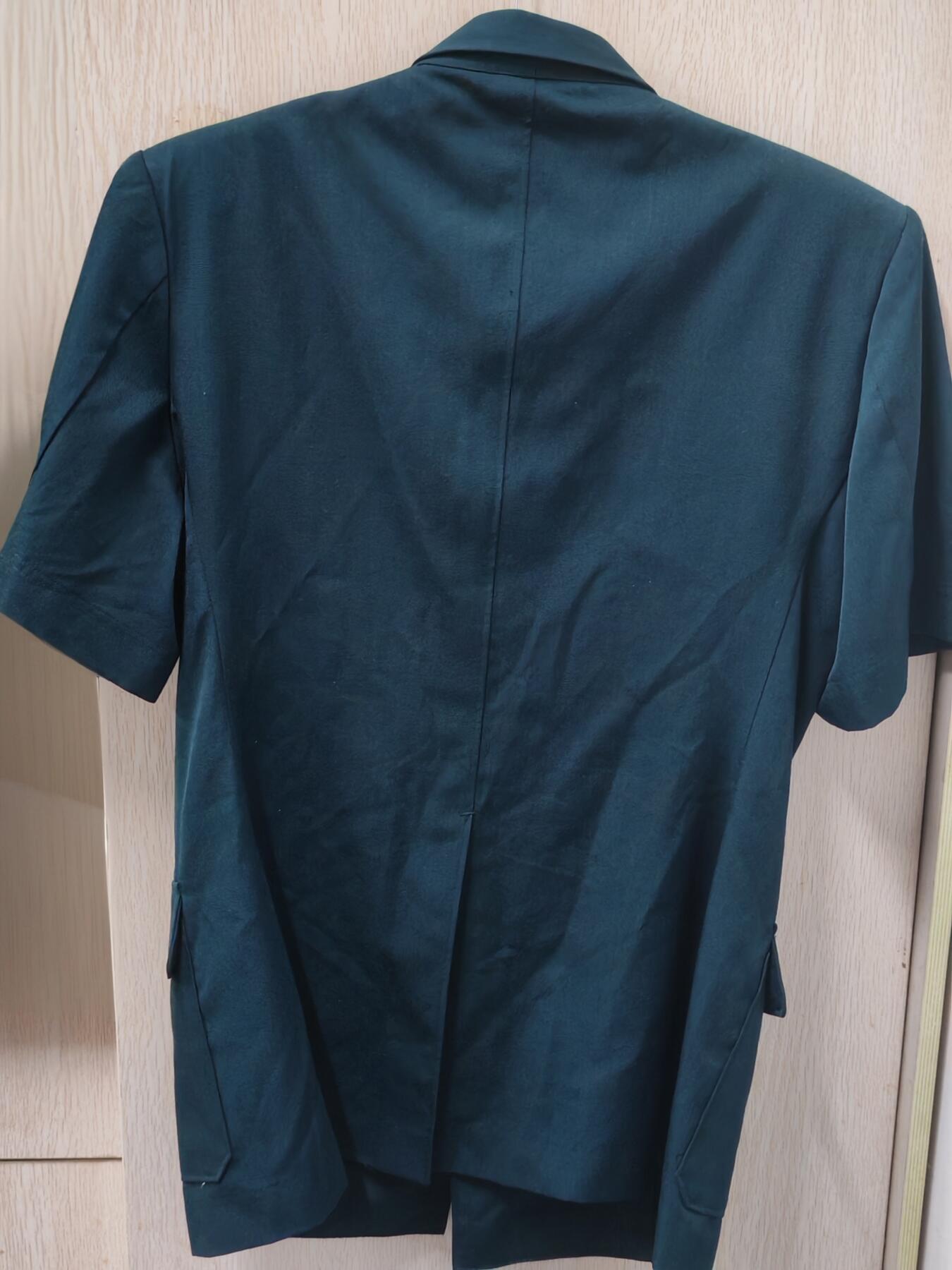 韵星假日精品2025秋季军品类拍卖会-- Rimey Holidays Boutique 2025 Autumn Militaria Sale 越南人民军空军少校k18夏季常服