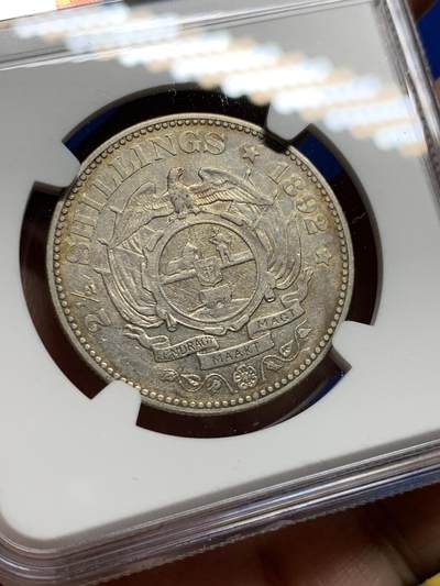 《竞宝斋》第437场 周日，周一2场连拍 （全场包邮） NGC XF45 南非德兰士瓦1892年约翰内斯·保卢斯·克鲁格总统2.5先令银币 925银