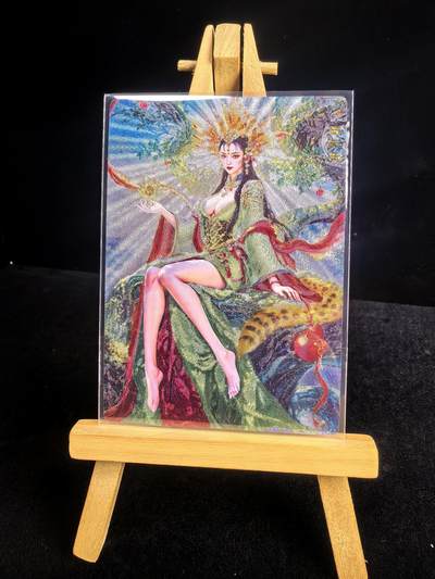 无佣金 不寄存 不收拍 链接少 我只是一个小小的卡牌收藏玩家  满150包邮非偏远  需要多宫大佬请私聊 部分卡牌设有底价（不想玩的那么累，即使有底价也会比市场价便宜的多，懂的自然懂） 拒绝小号抬价 大家放心拍 所有拍品部分套有卡膜 部分卡牌多宫 自制卡牌 不包厂瑕 放大镜 品控 勿拍 流拍商品会循环 感谢大家支持 留个关注 不定时上新 谢谢 - 奇点卡牌 ◤玄灵谱◥  西王母-粗闪