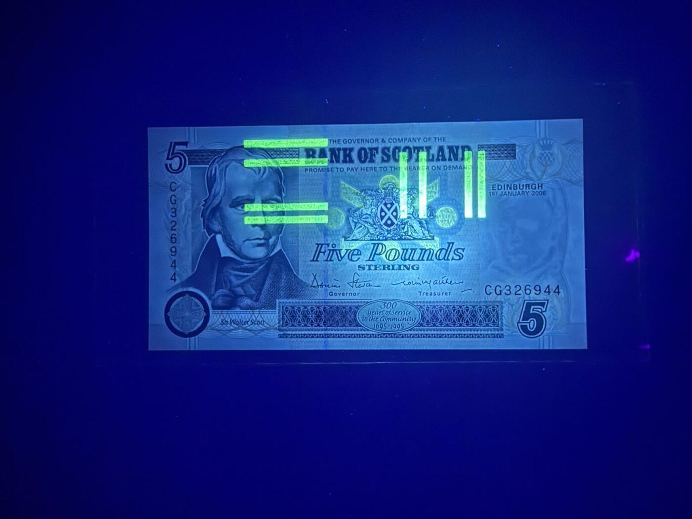 【炜奕收藏】，第五十期 2006年苏格兰银行5镑，UNC品相