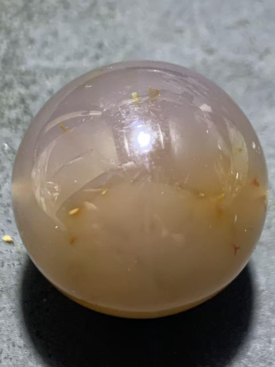 精美冻料草花纹高玉化战国红玛瑙圆珠一颗