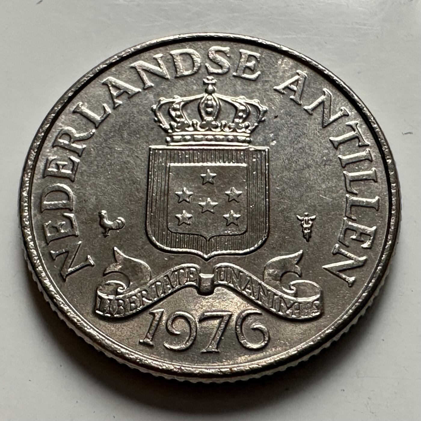 🌹外币初藏🌹🐯2025年第126场  每周二四六晚8️⃣点 接代拍 荷属安的列斯1976年25分