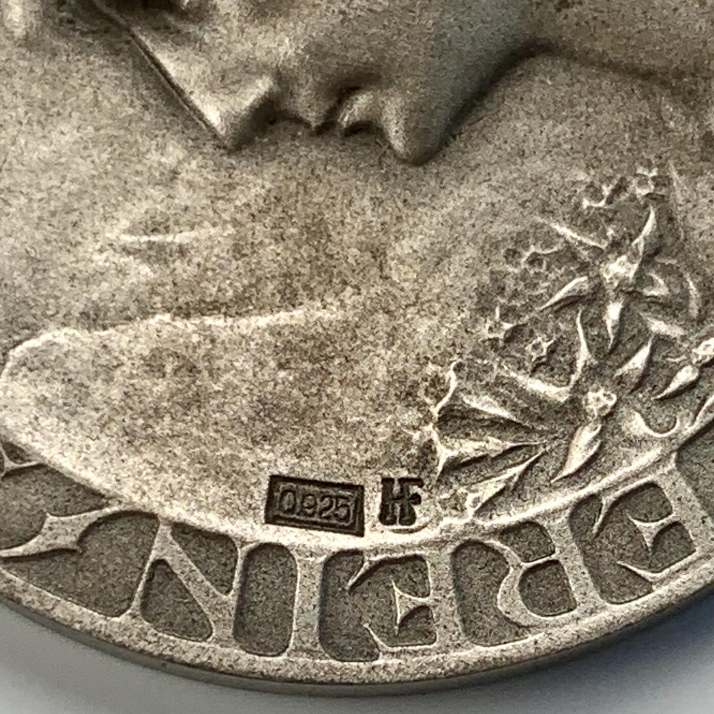 掌中浮雕-藏着的欧洲第041场 原盒瑞士射击节女神银章，35mm，20g