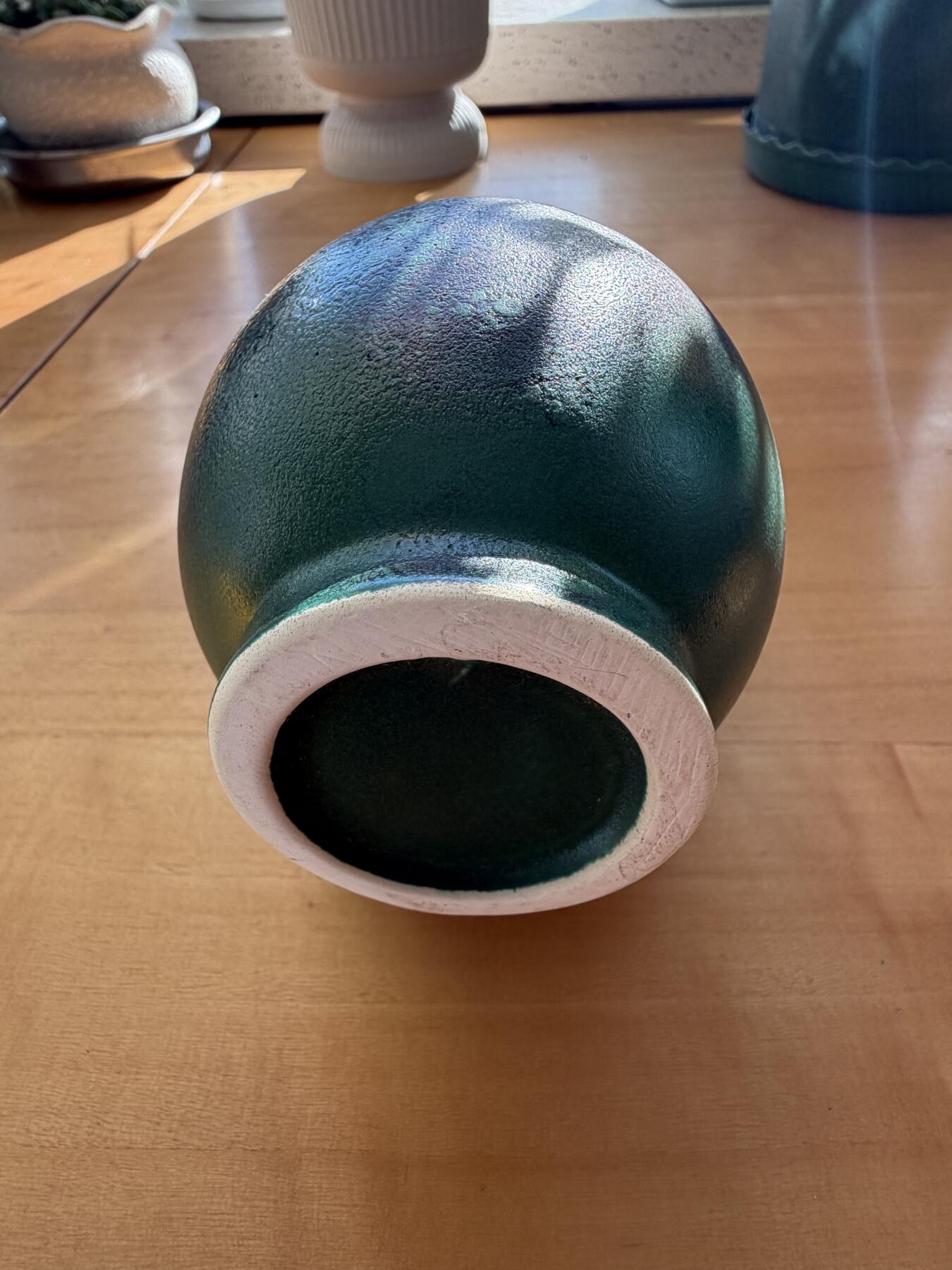 海外回流精品拍卖11.16 原木盒日本回流花瓶-高23cm