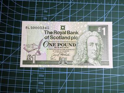 【炜奕收藏】，第五十期 - 1994年苏格兰皇家银行1镑纪念钞，UNC品相，千位顺子号