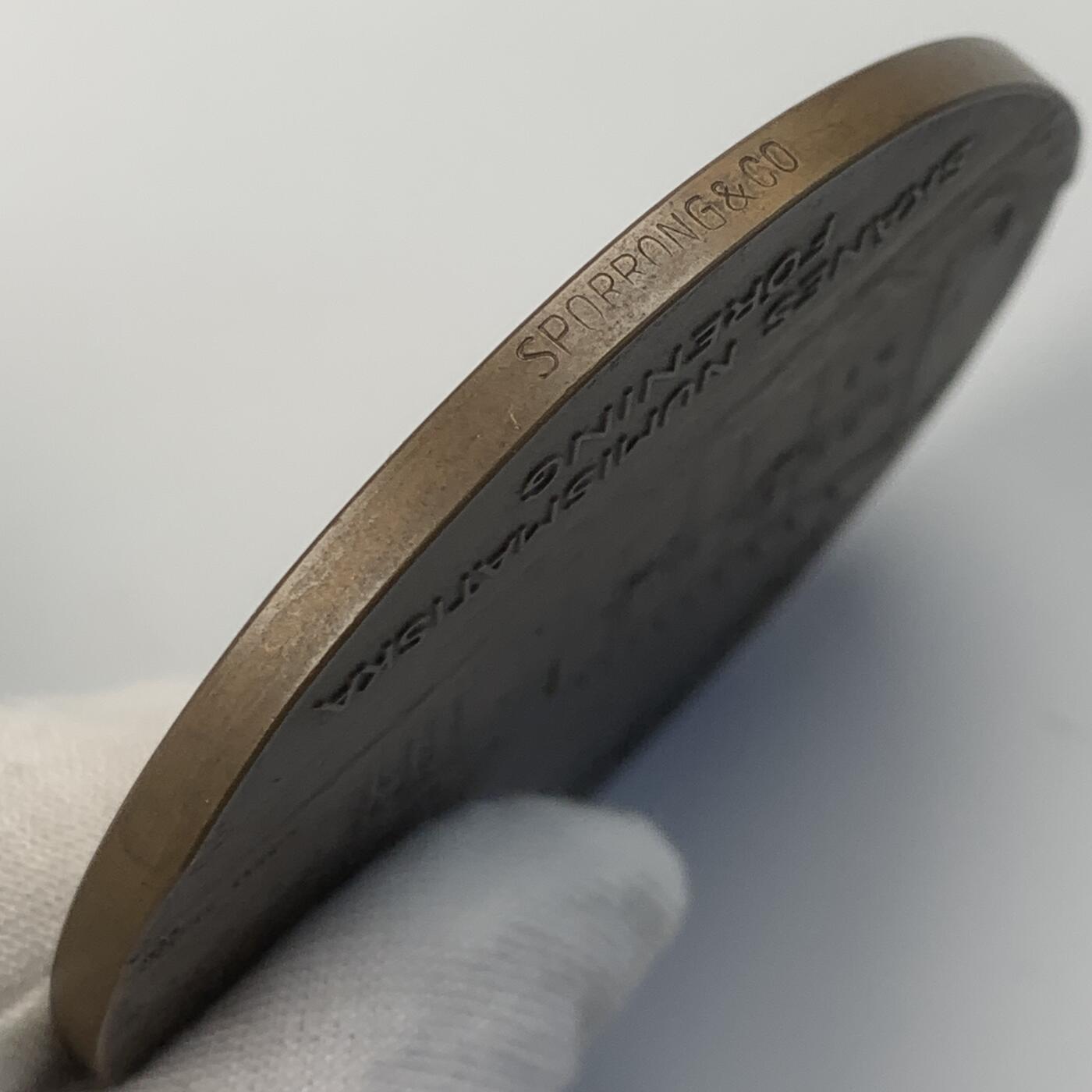 掌中浮雕-藏着的欧洲第041场 1934年瑞典钱币收藏学会铜章，55mm