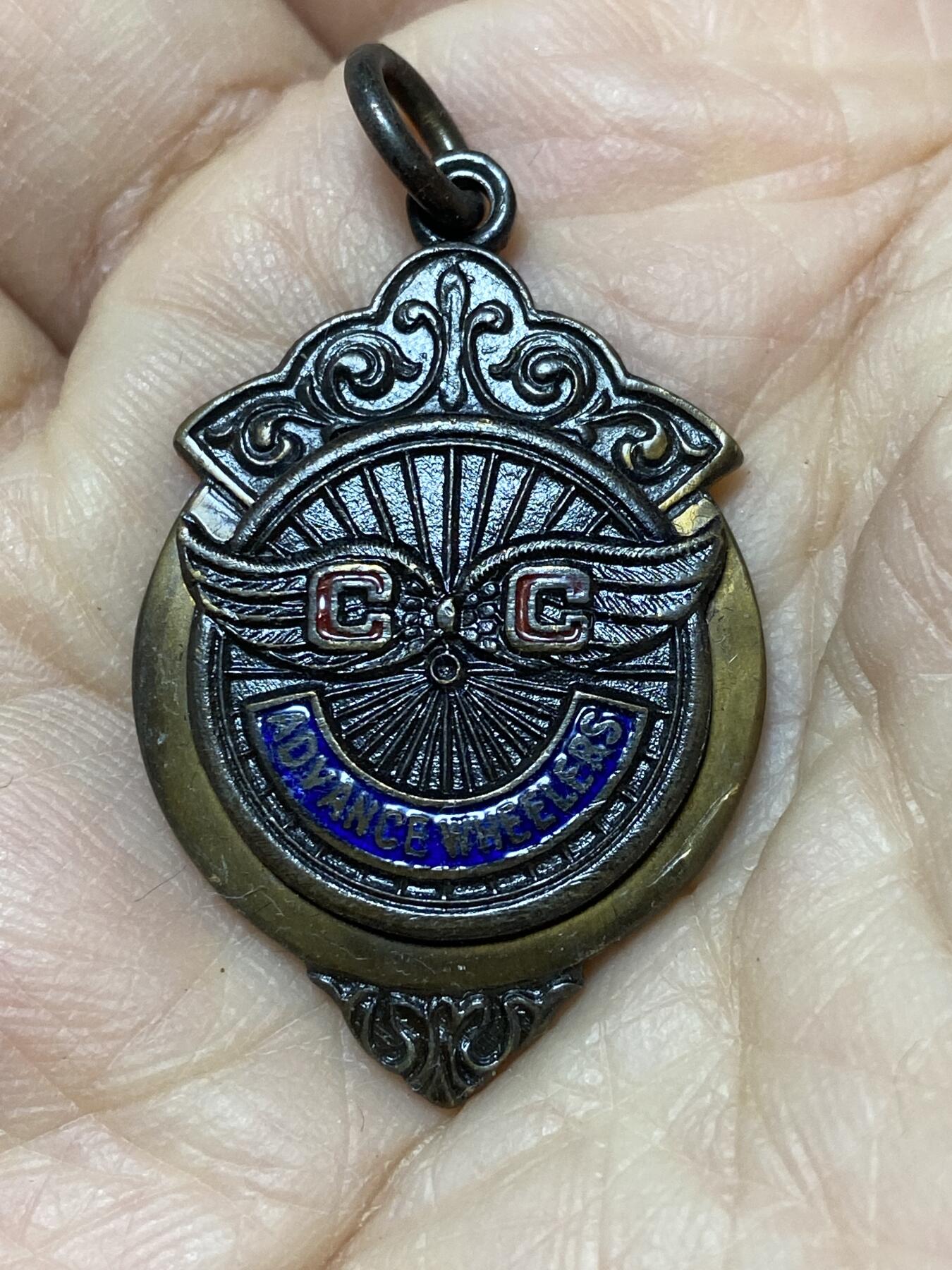 2025年第一百二十七场(总第一百五十三场）外国好品章牌、散币(免佣金)