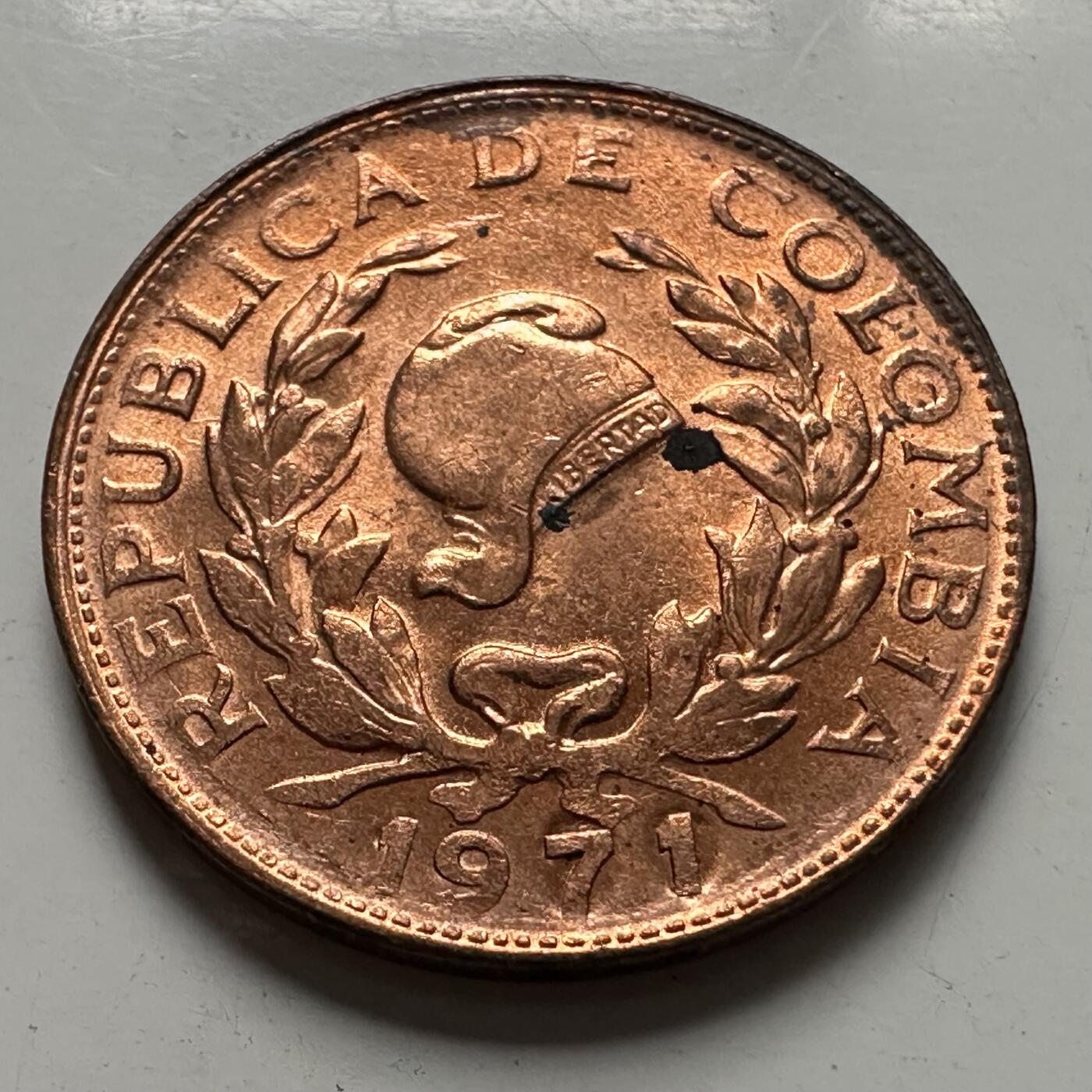 🌹外币初藏🌹🐯2025年第126场  每周二四六晚8️⃣点 接代拍 哥伦比亚1971年五分