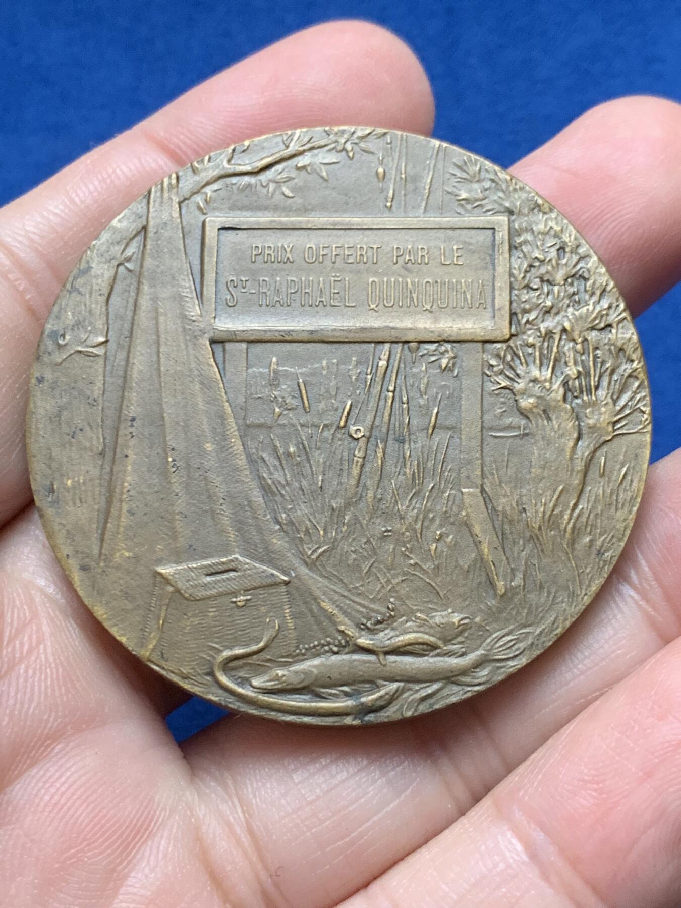 《竞宝斋》第437场 周日，周一2场连拍 （全场包邮） 法国农业部渔业铜章 62.85克 49.6mm 丰饶角铜标 品种少见 景观雕刻清晰