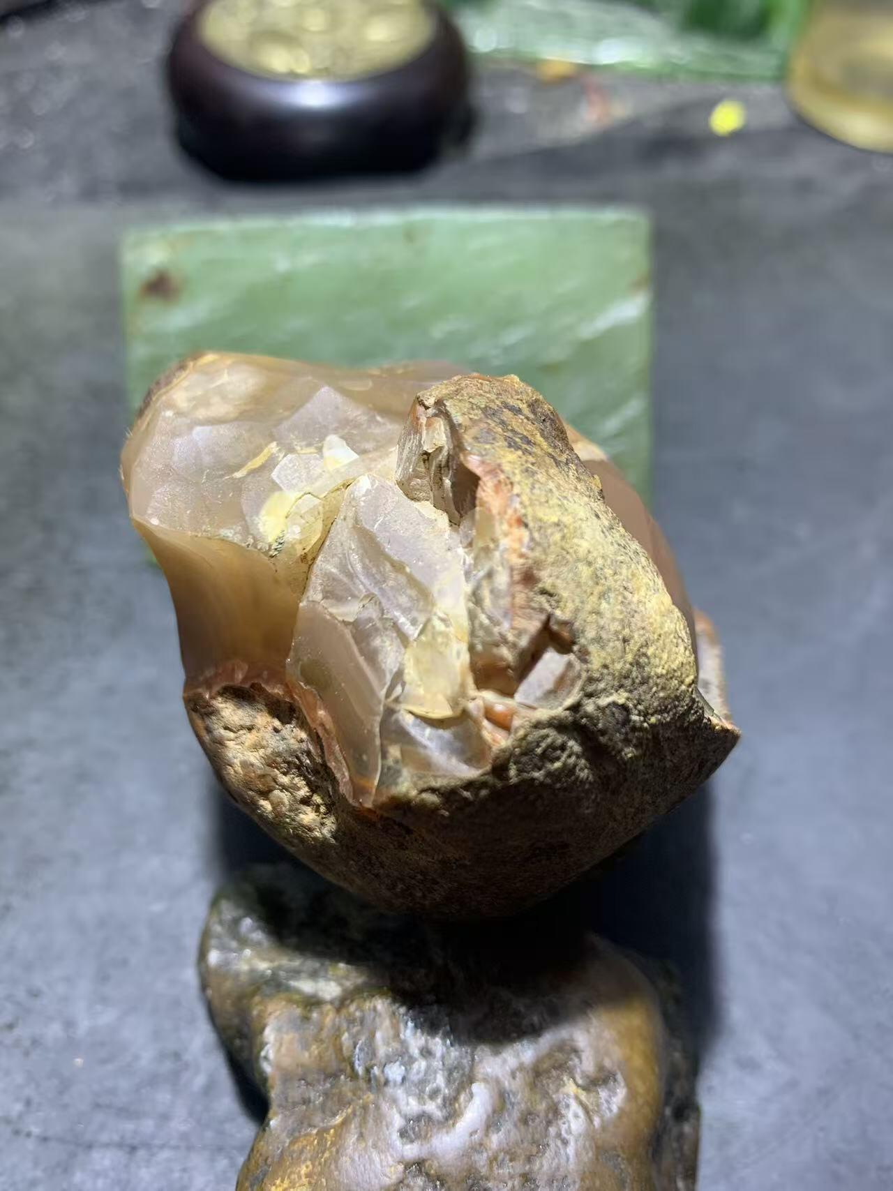 精美川料原皮荔枝冻大开窗料南红玛瑙原石一颗