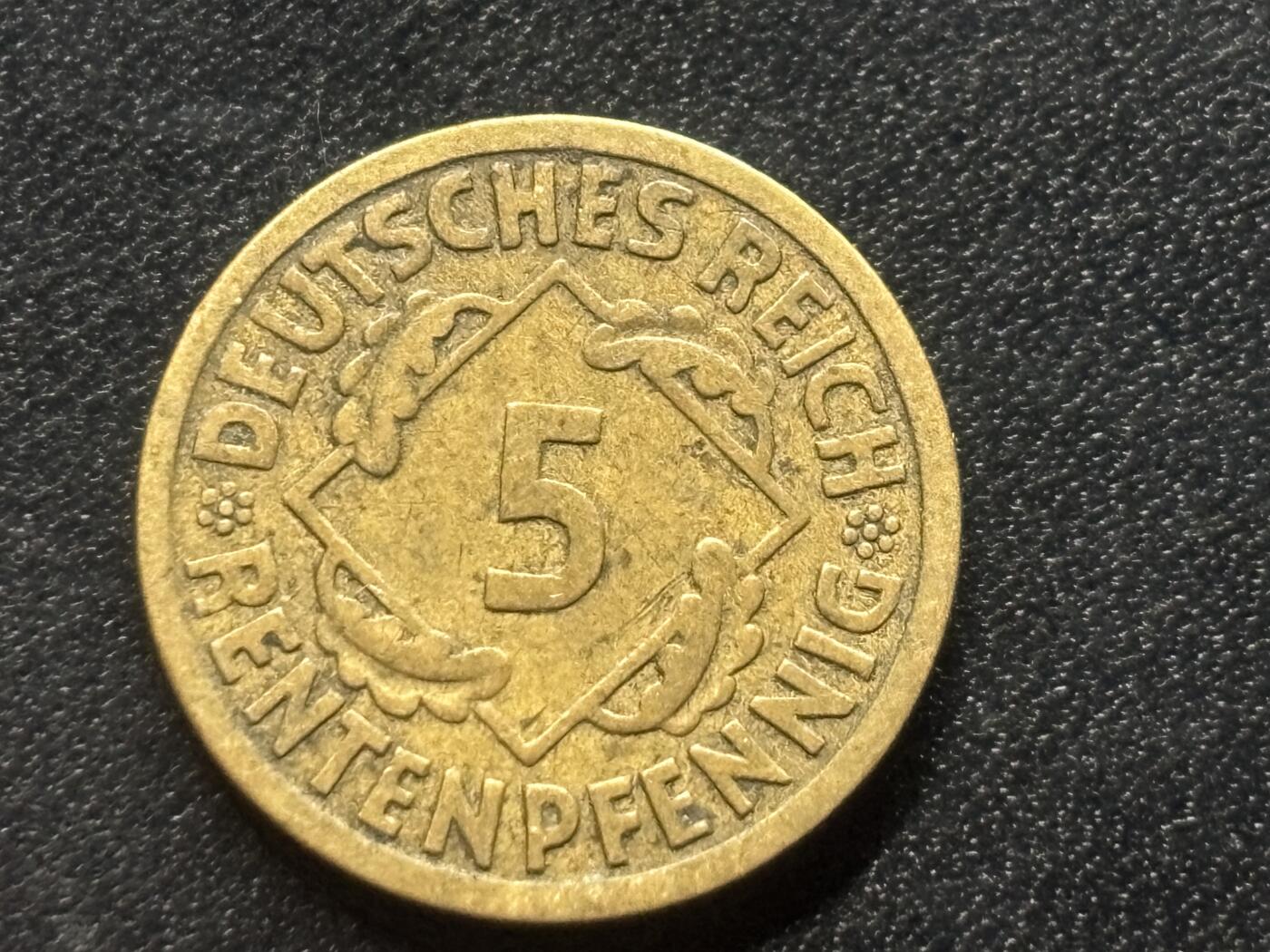 邮泉阁限时拍卖第三十五场 德国硬币专场（硬币在国外。请付邮费6元。） 德国魏玛共和国地租马克1924元5芬尼A版