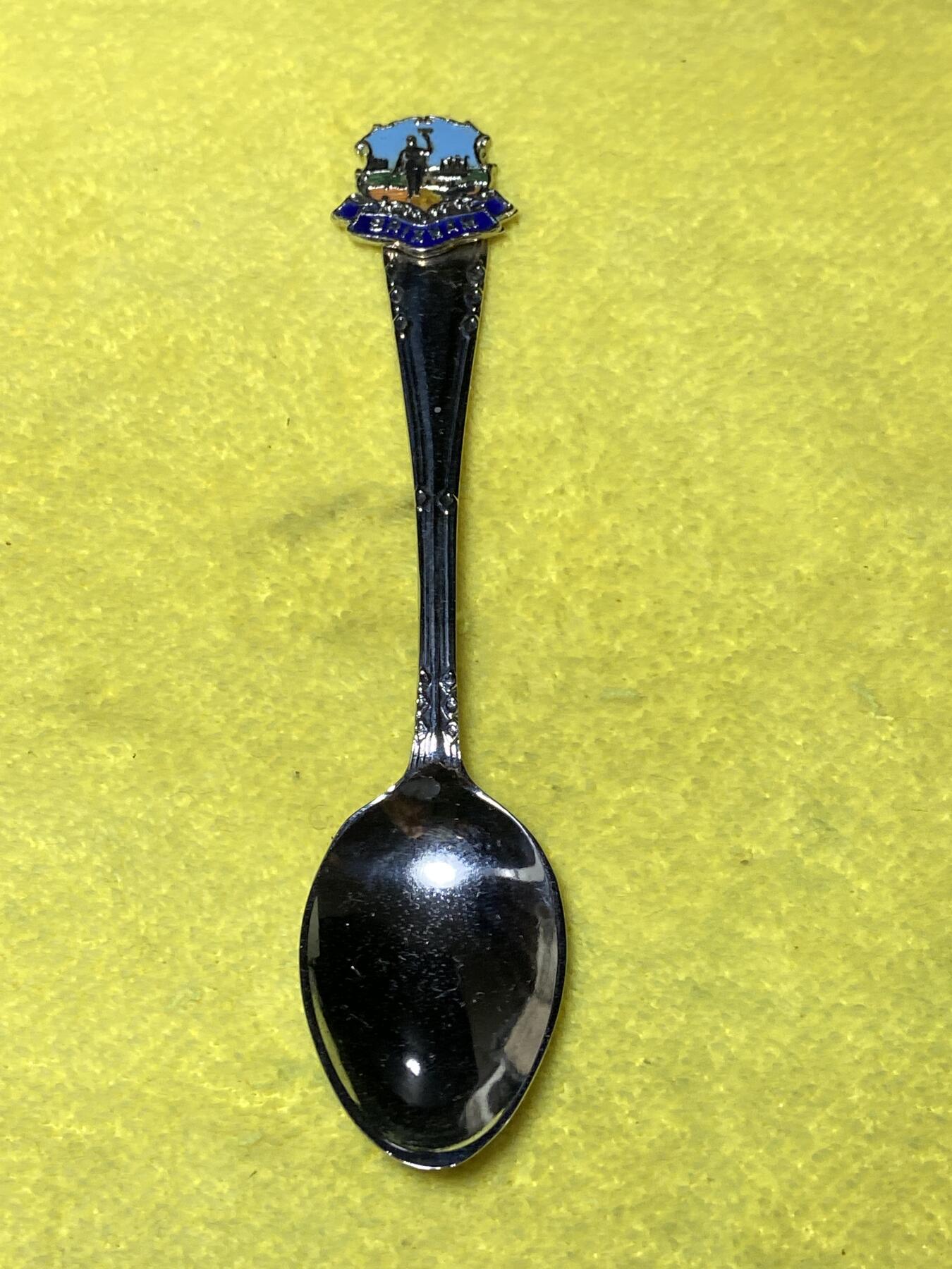 2025年第一百二十七场(总第一百五十三场）外国好品章牌、散币(免佣金) 英国🇬🇧镀铬不锈钢餐勺