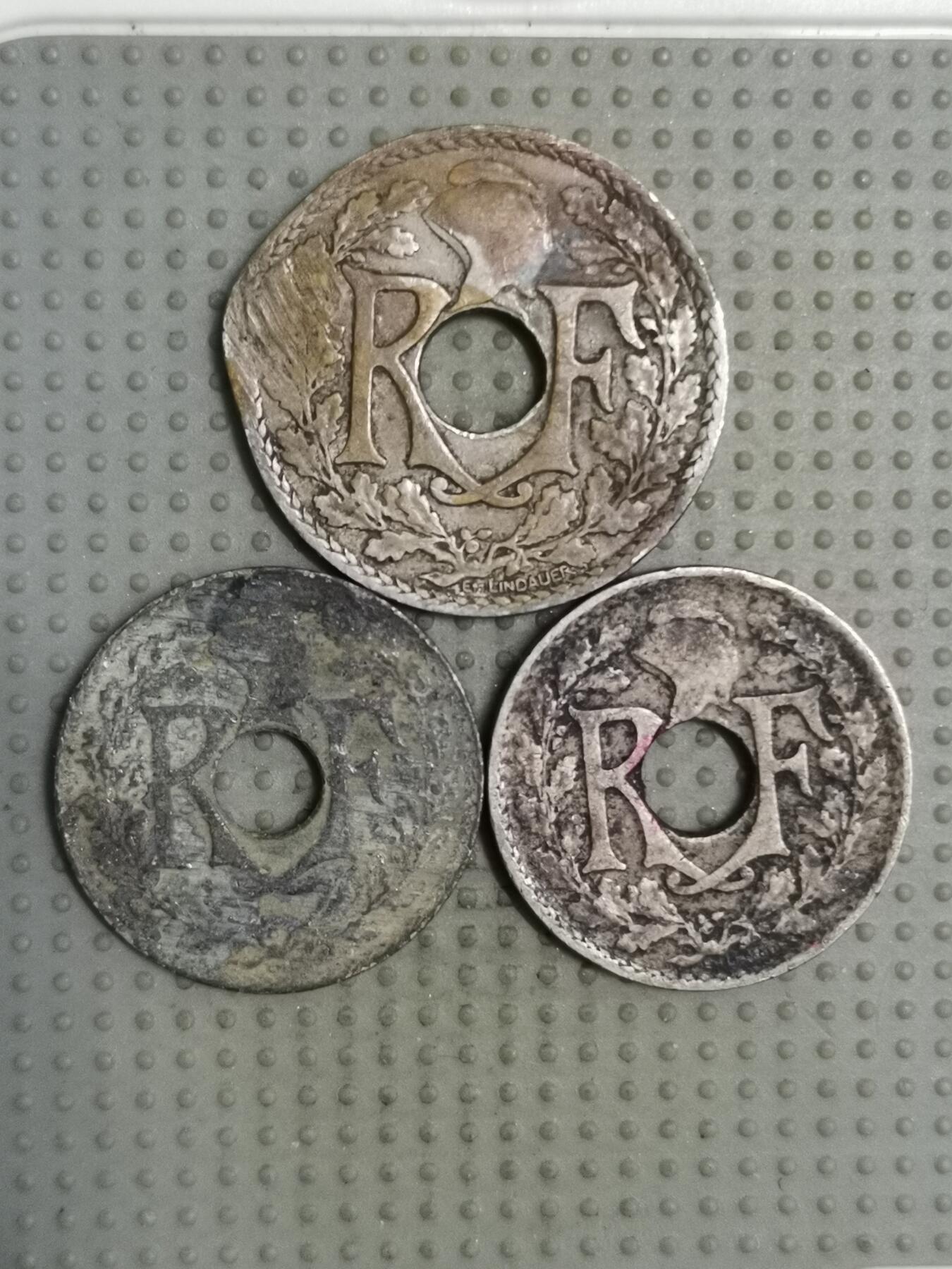 2025年第112场各国散币拍卖（总第112场） 法国3枚