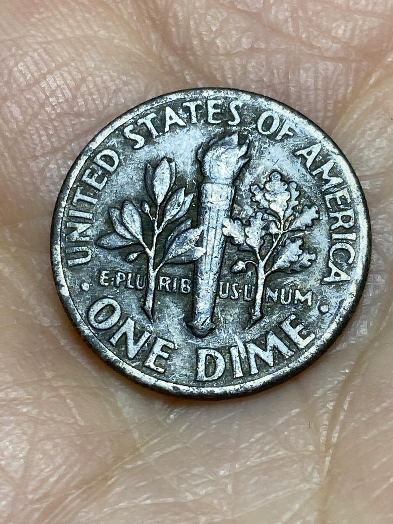 2025年第一百二十七场(总第一百五十三场）外国好品章牌、散币(免佣金) 美国🇺🇸1968年1角(罗斯福1角第二版，无标版)