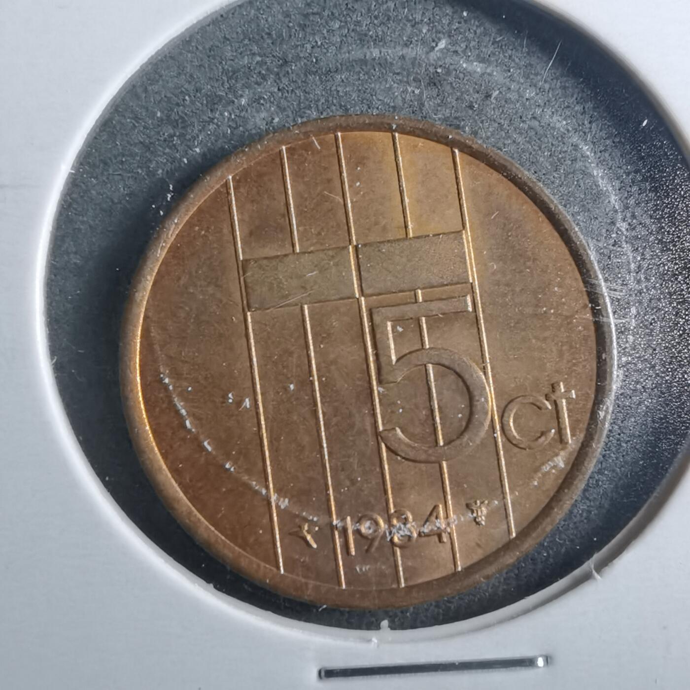 沼泽如烟--第899场 荷兰1984年五分