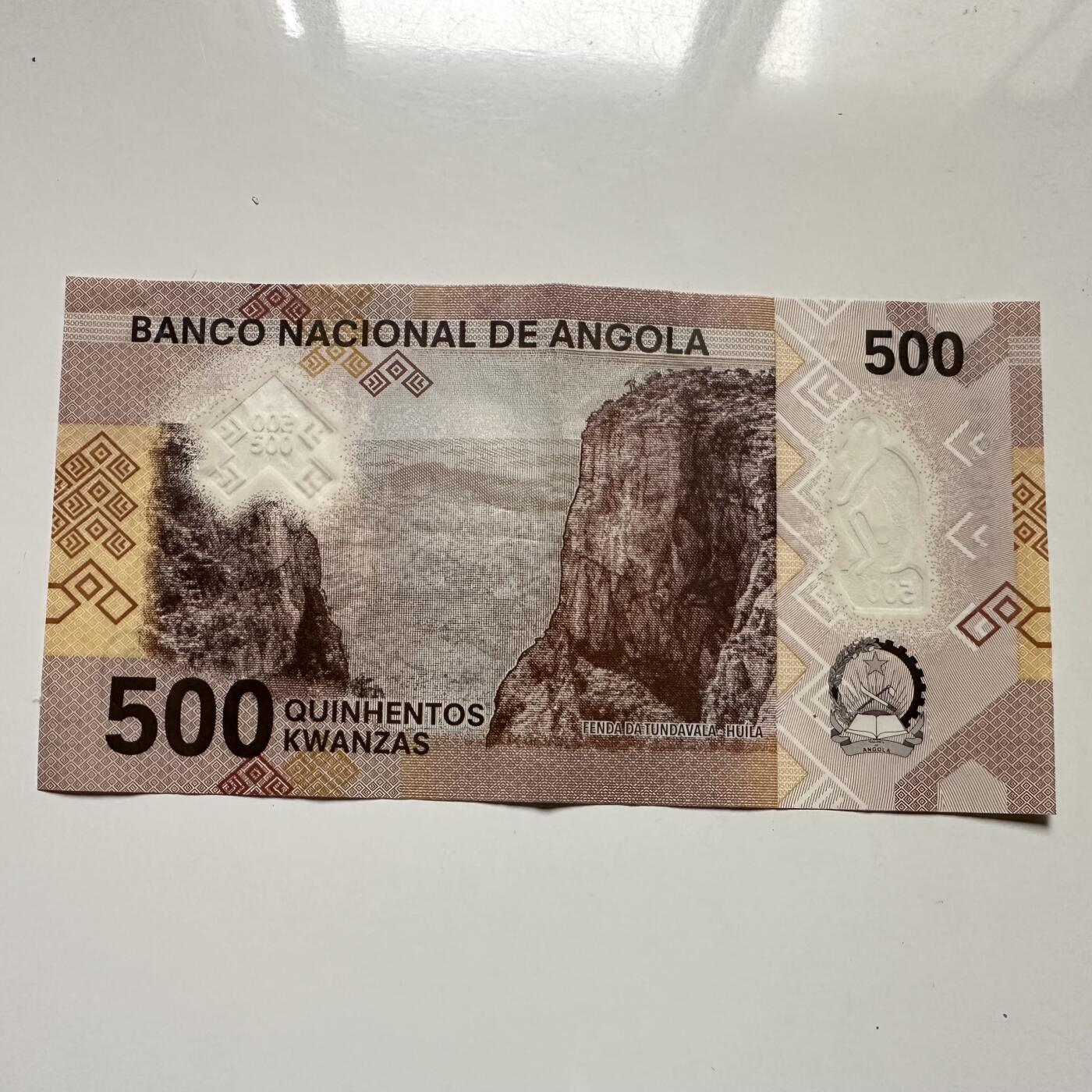 🌹外币初藏🌹🐯2025年第126场  每周二四六晚8️⃣点 接代拍 安哥拉2020年500宽扎 塑料钞